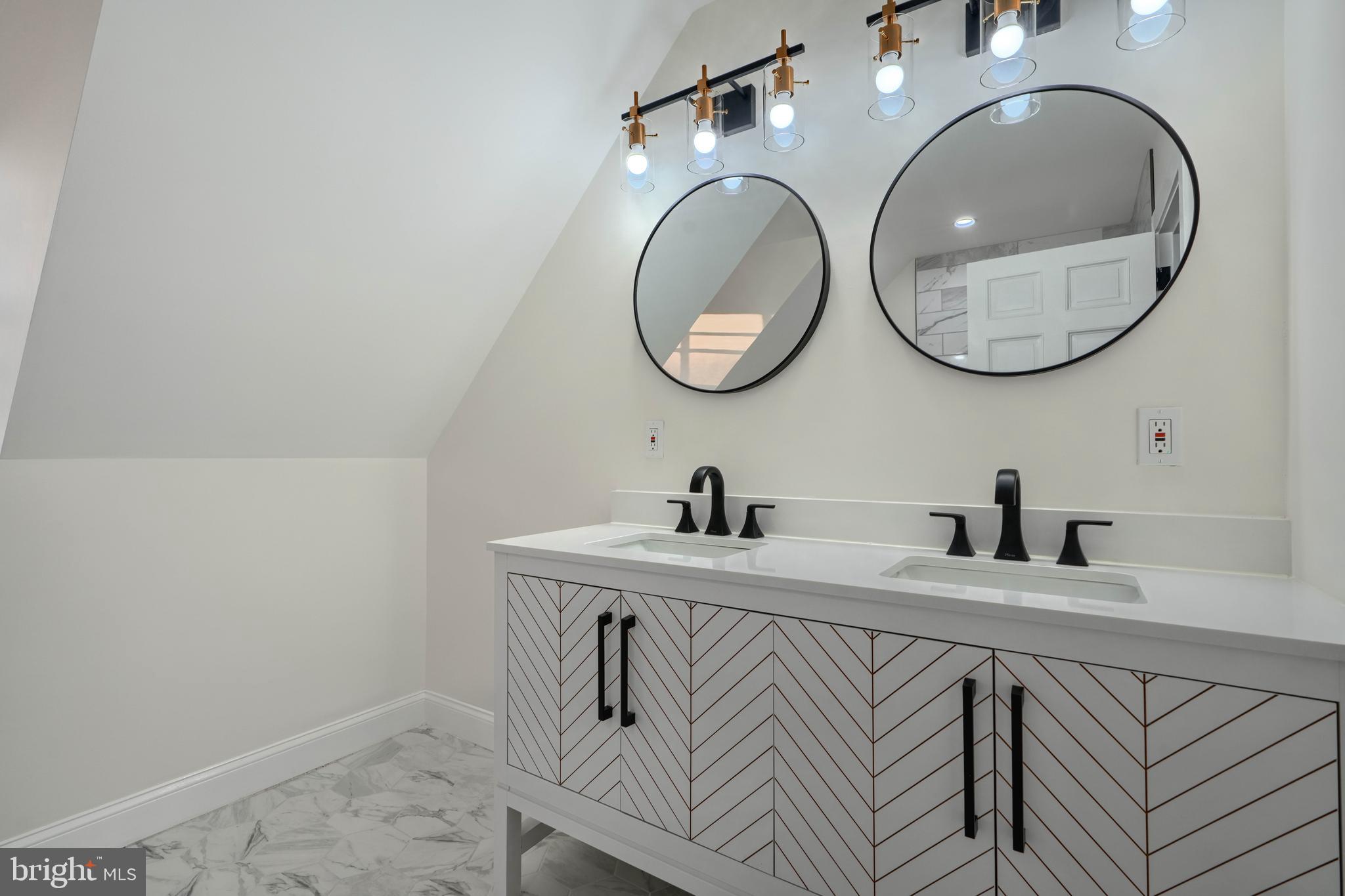 GUILFORD - Residential