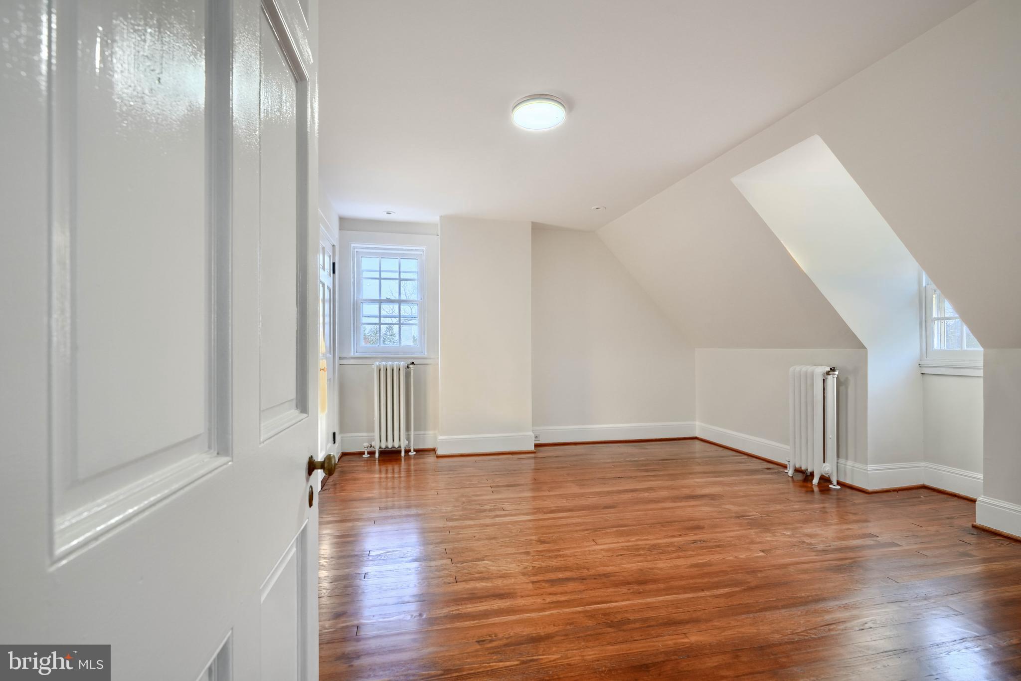 GUILFORD - Residential