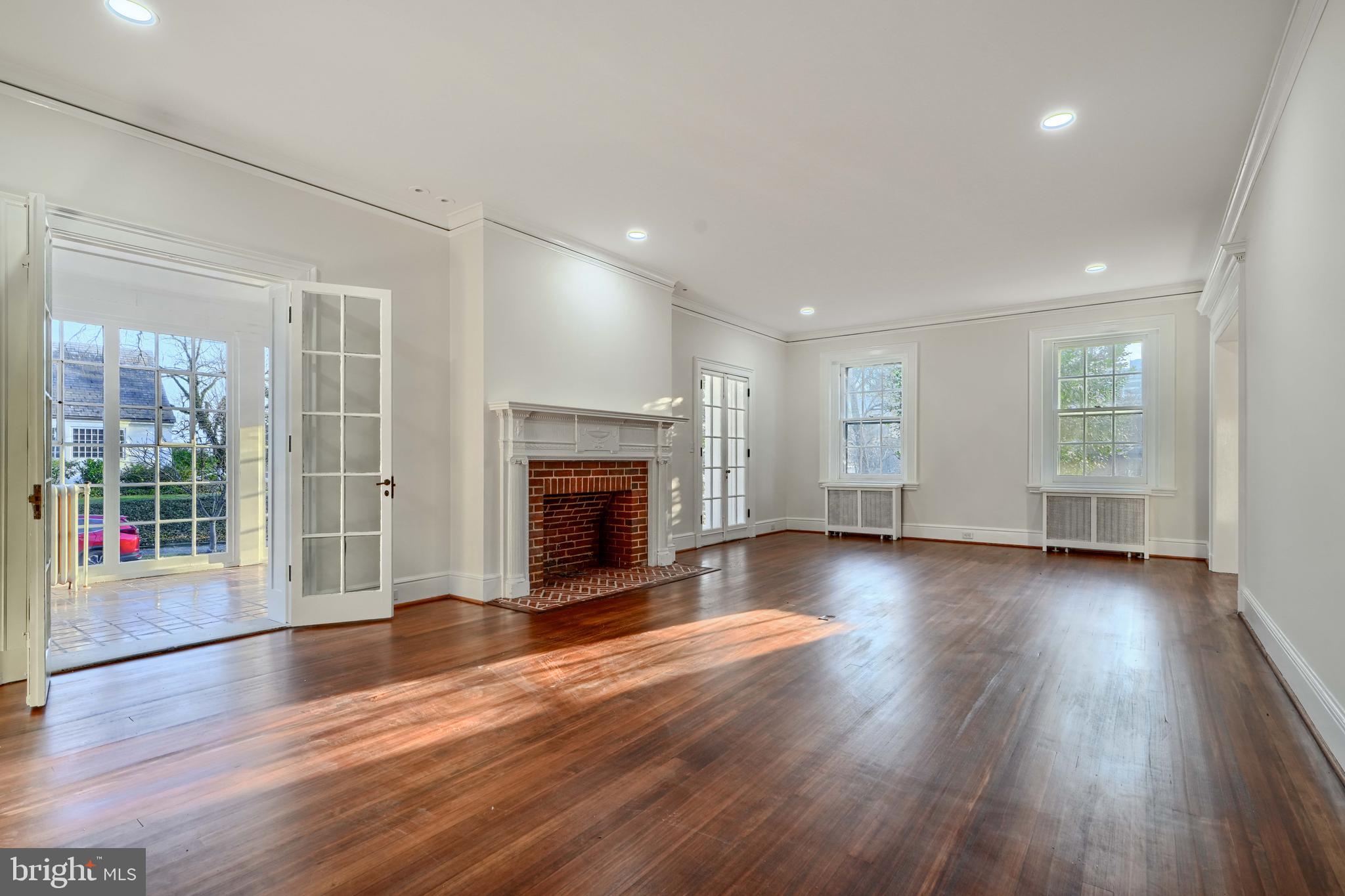 GUILFORD - Residential