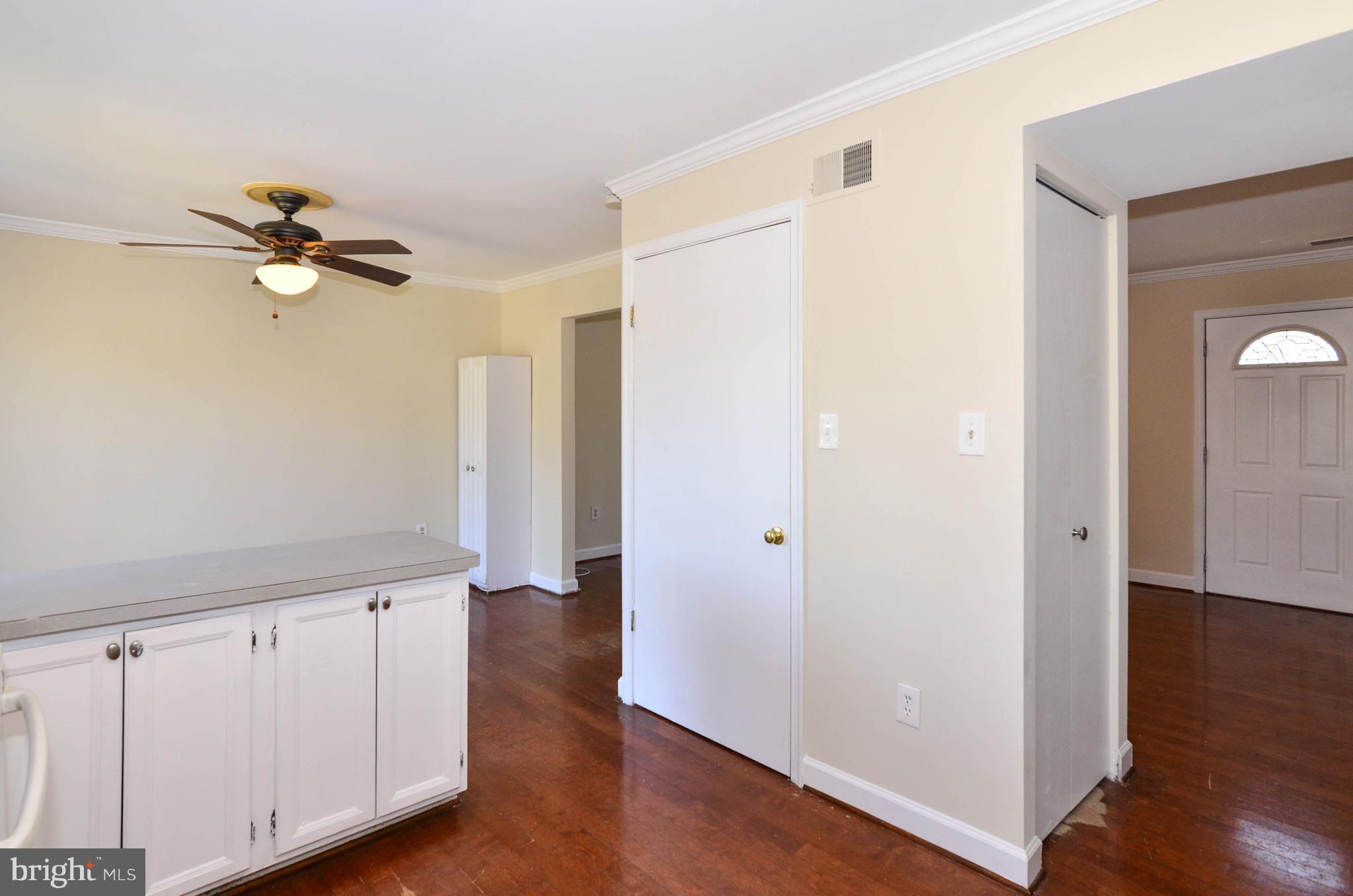 LAKE RIDGE - Residential Lease