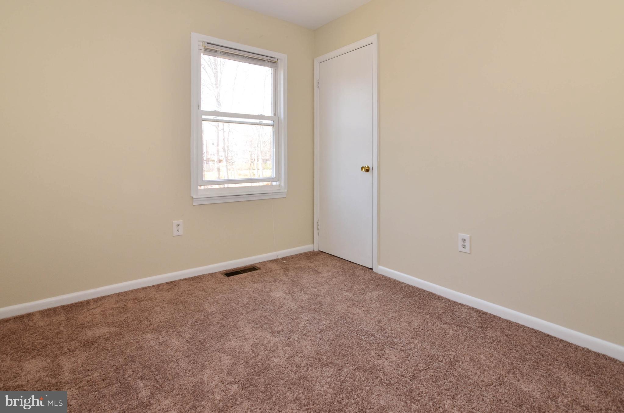 LAKE RIDGE - Residential Lease