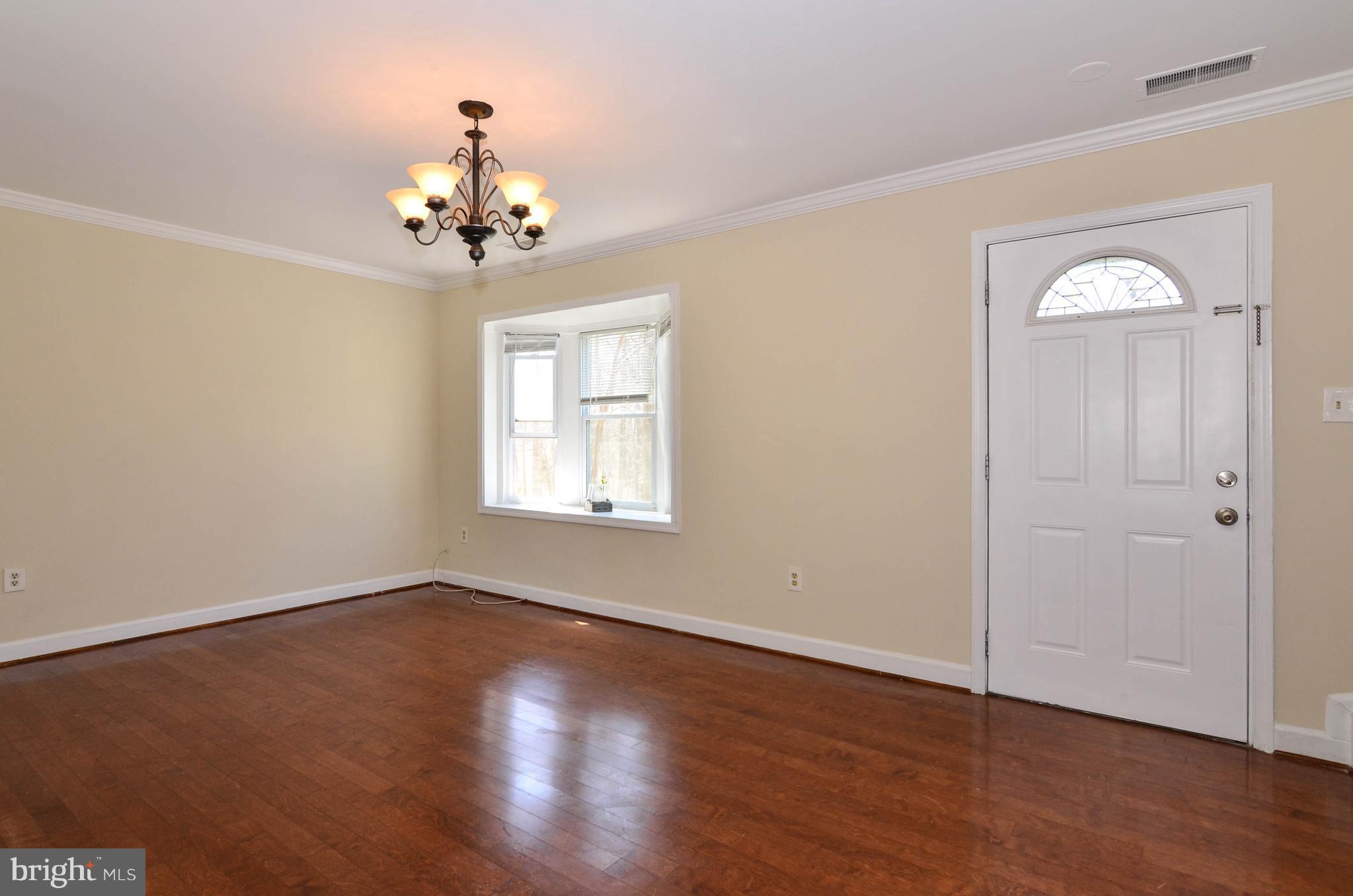 LAKE RIDGE - Residential Lease