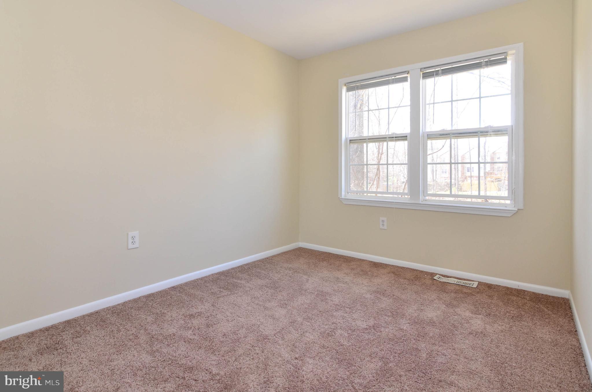 LAKE RIDGE - Residential Lease