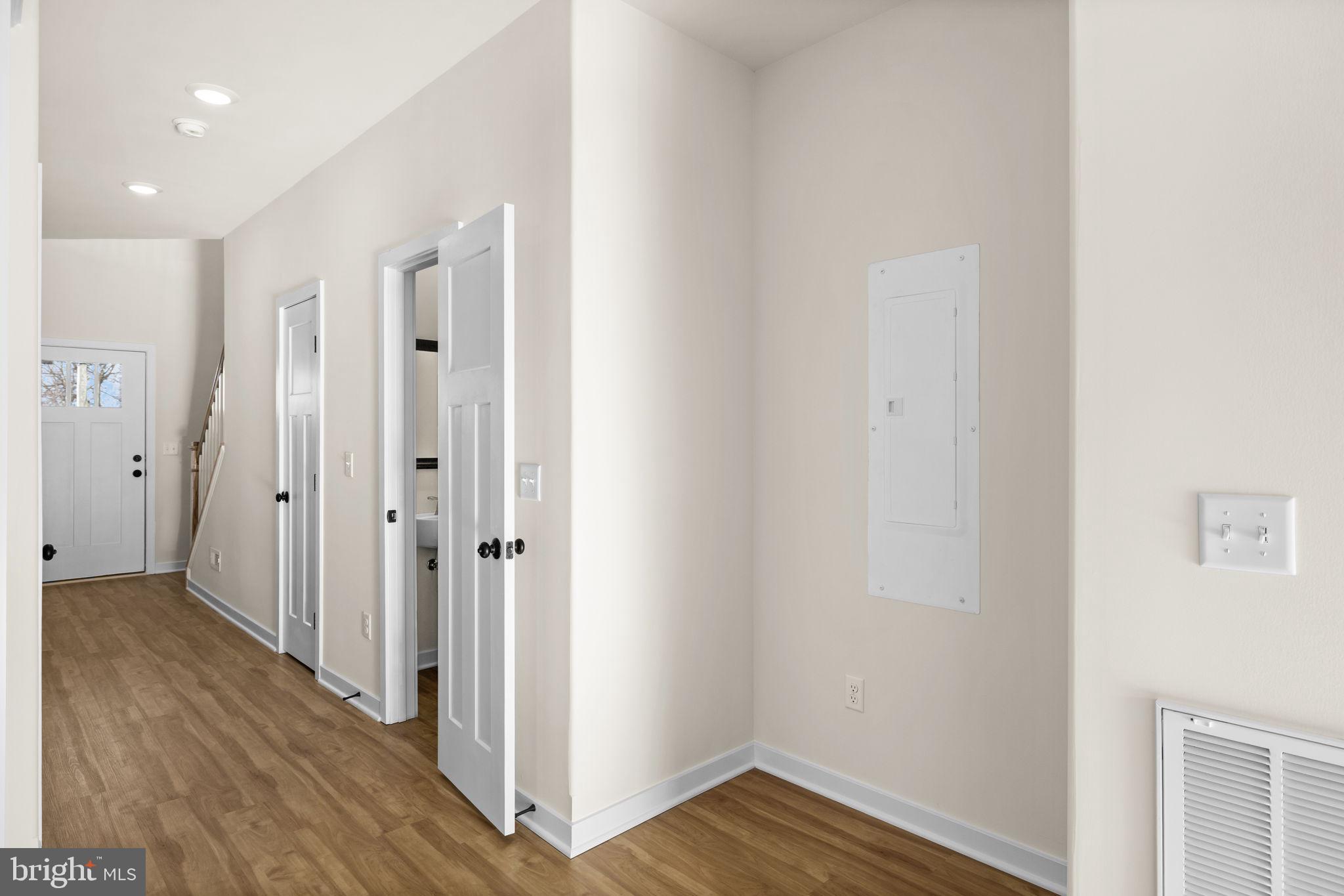 SYLVANIA HEIGHTS - Residential