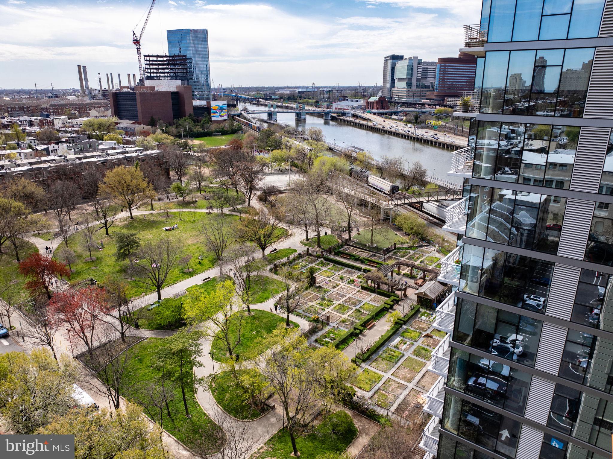 FITLER SQUARE - Residential