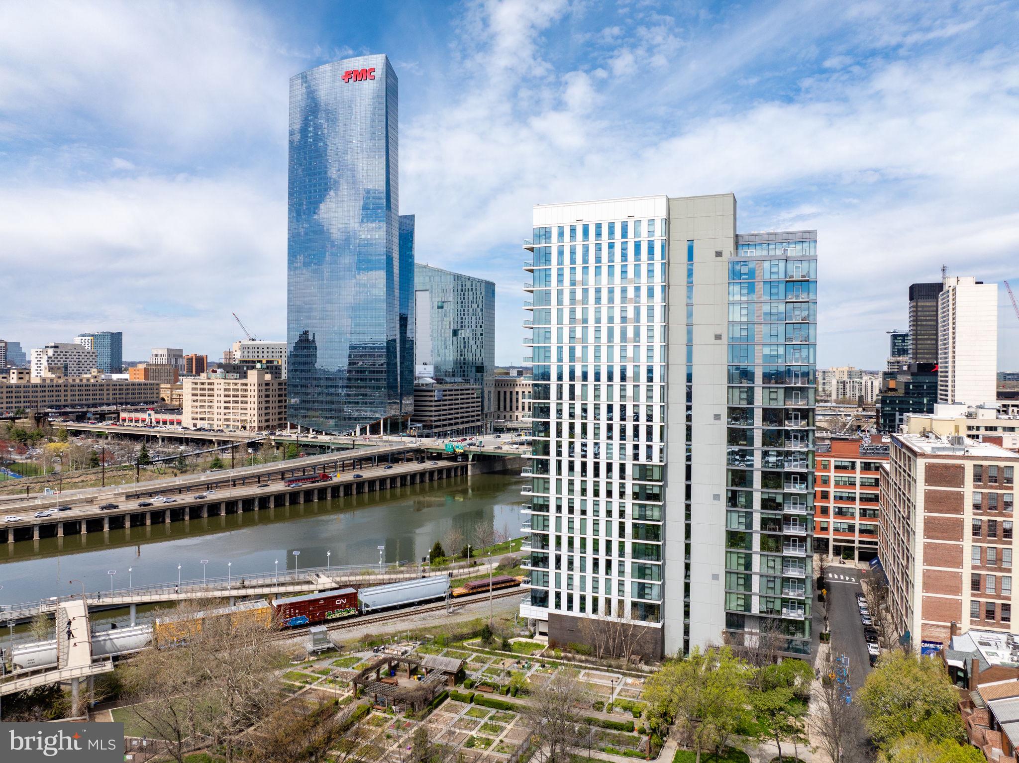 FITLER SQUARE - Residential