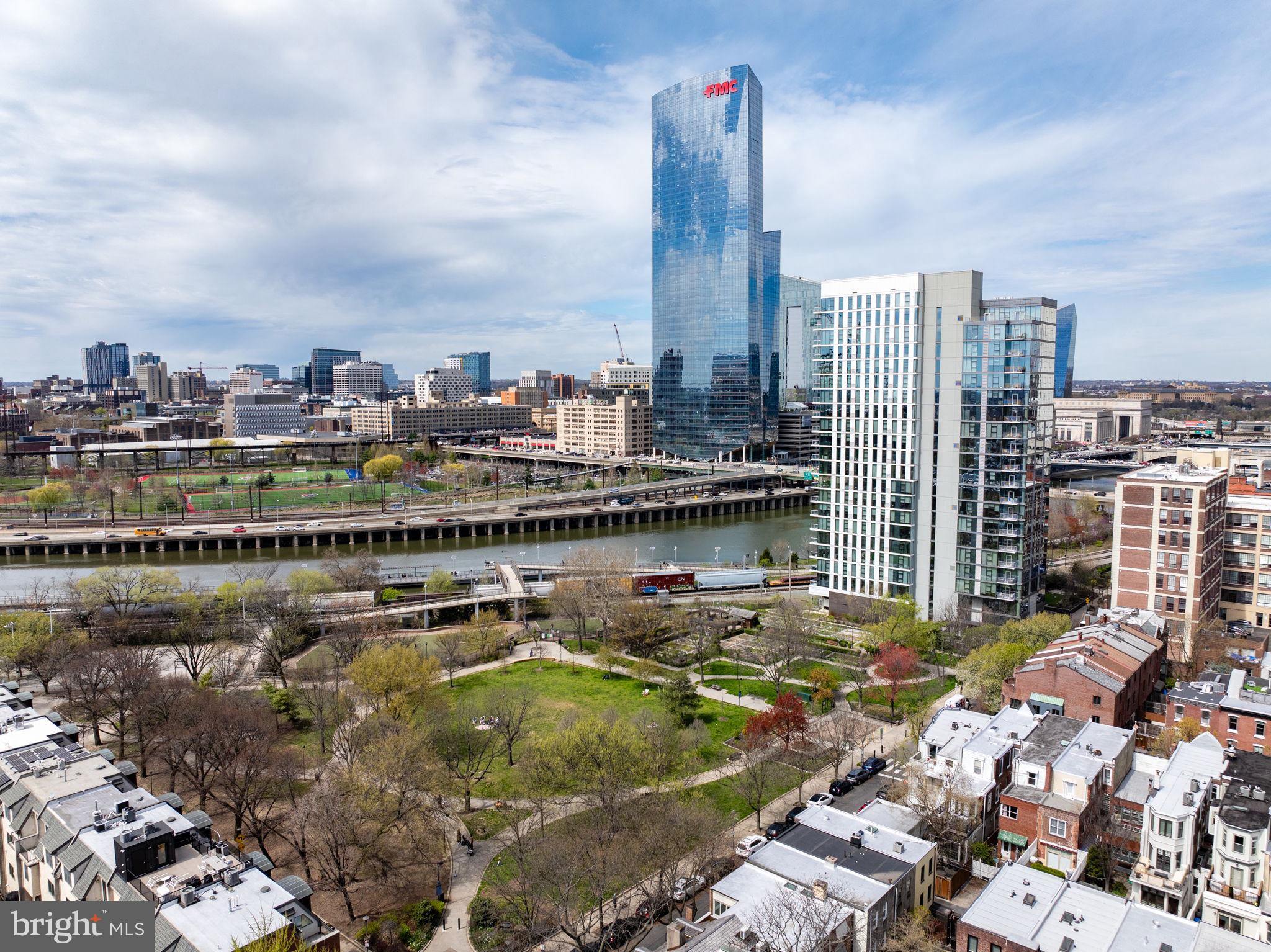 FITLER SQUARE - Residential