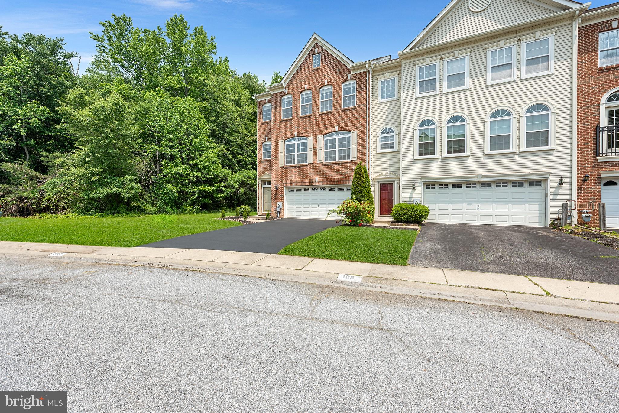 107 PERSIMMON PLACE