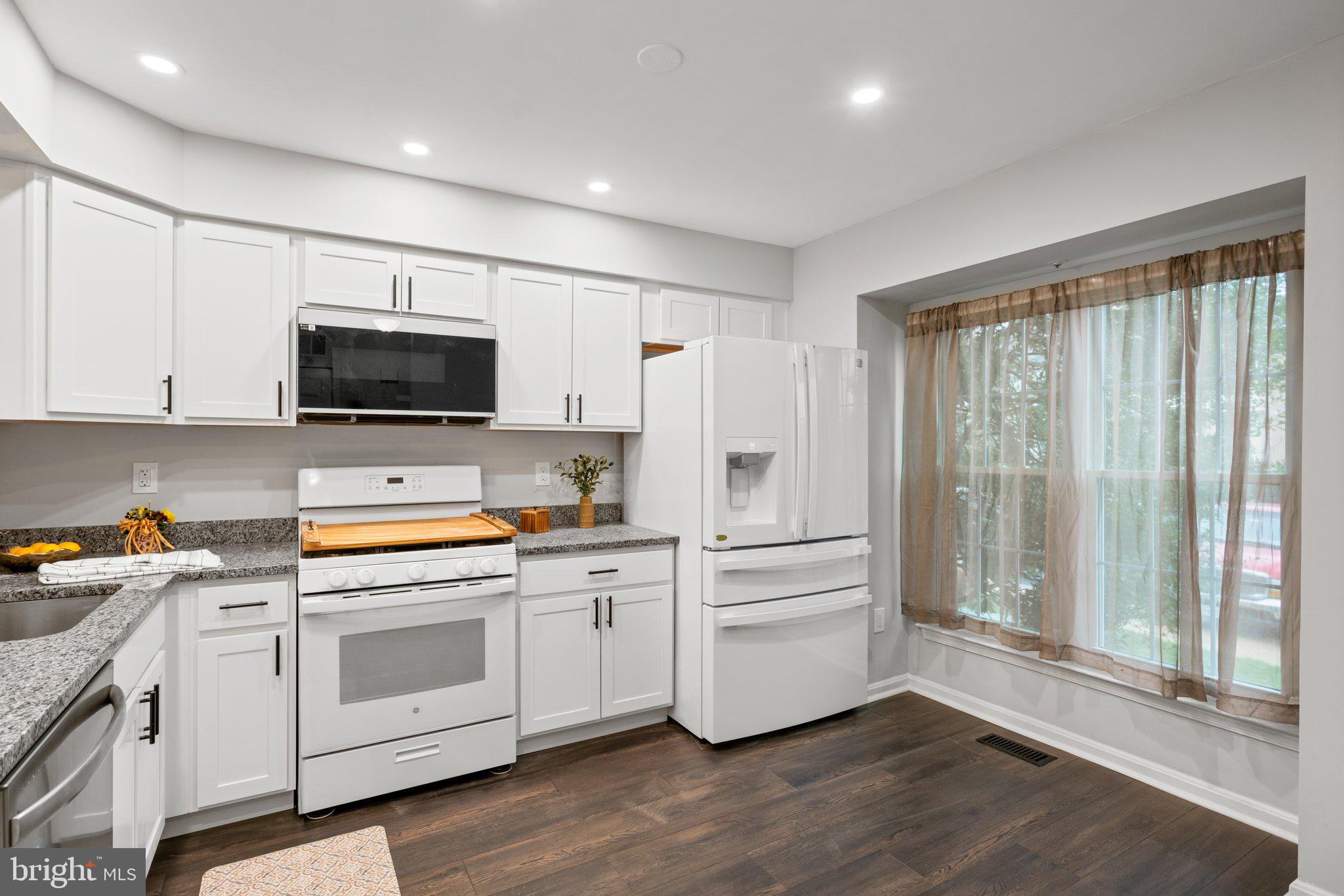 QUAIL RUN SOUTH - Residential