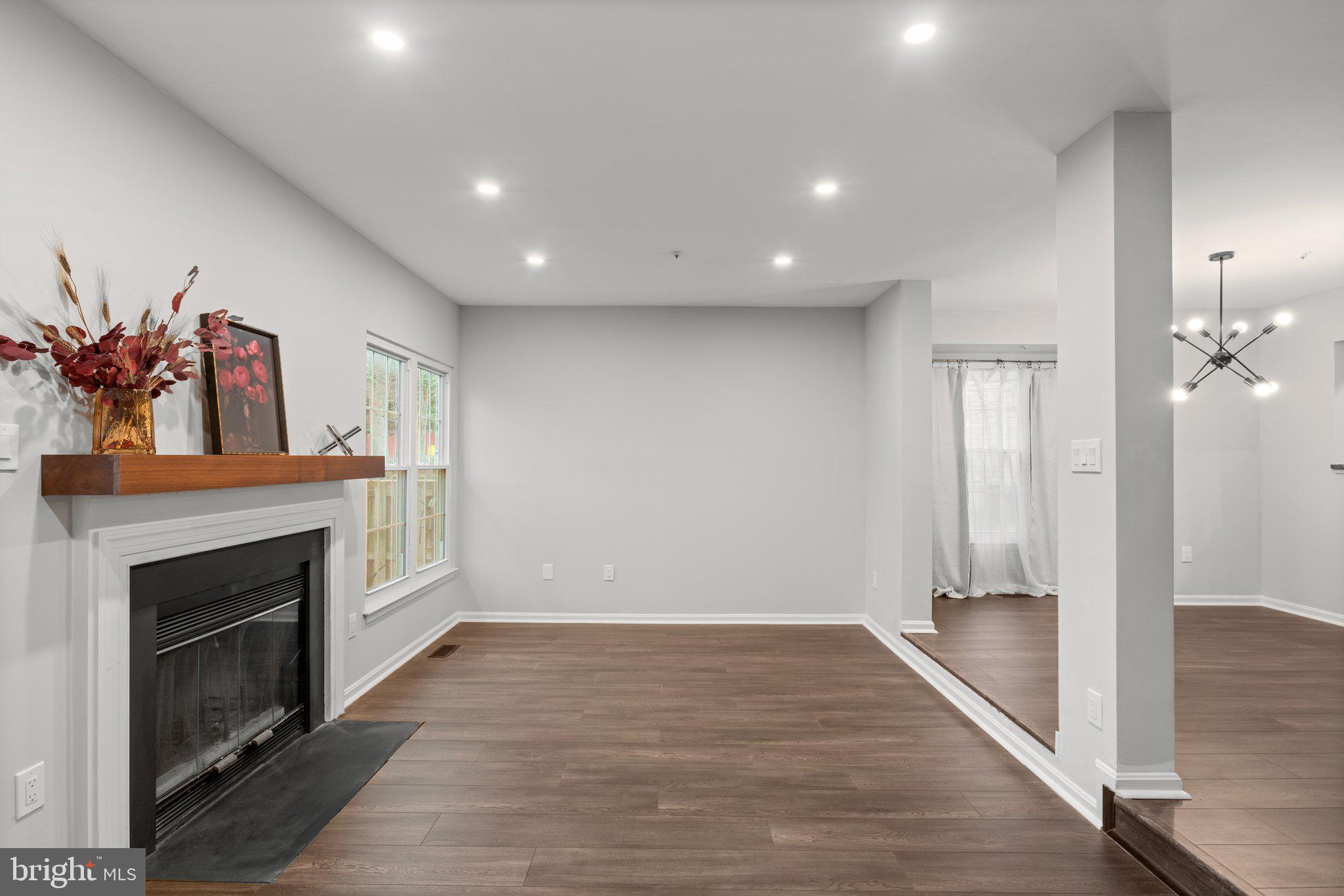 QUAIL RUN SOUTH - Residential