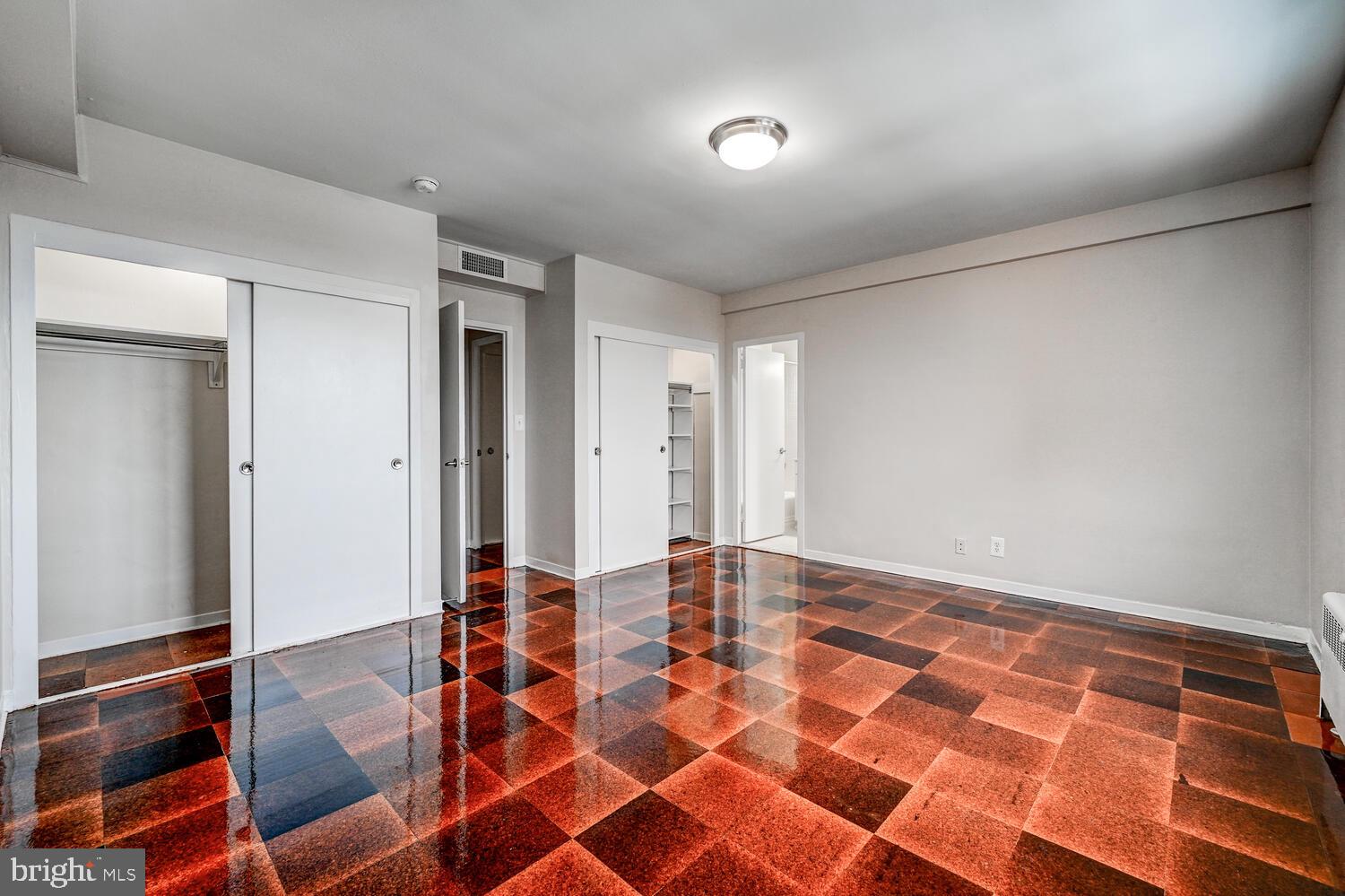 TUSCANY-CANTERBURY - Residential Lease