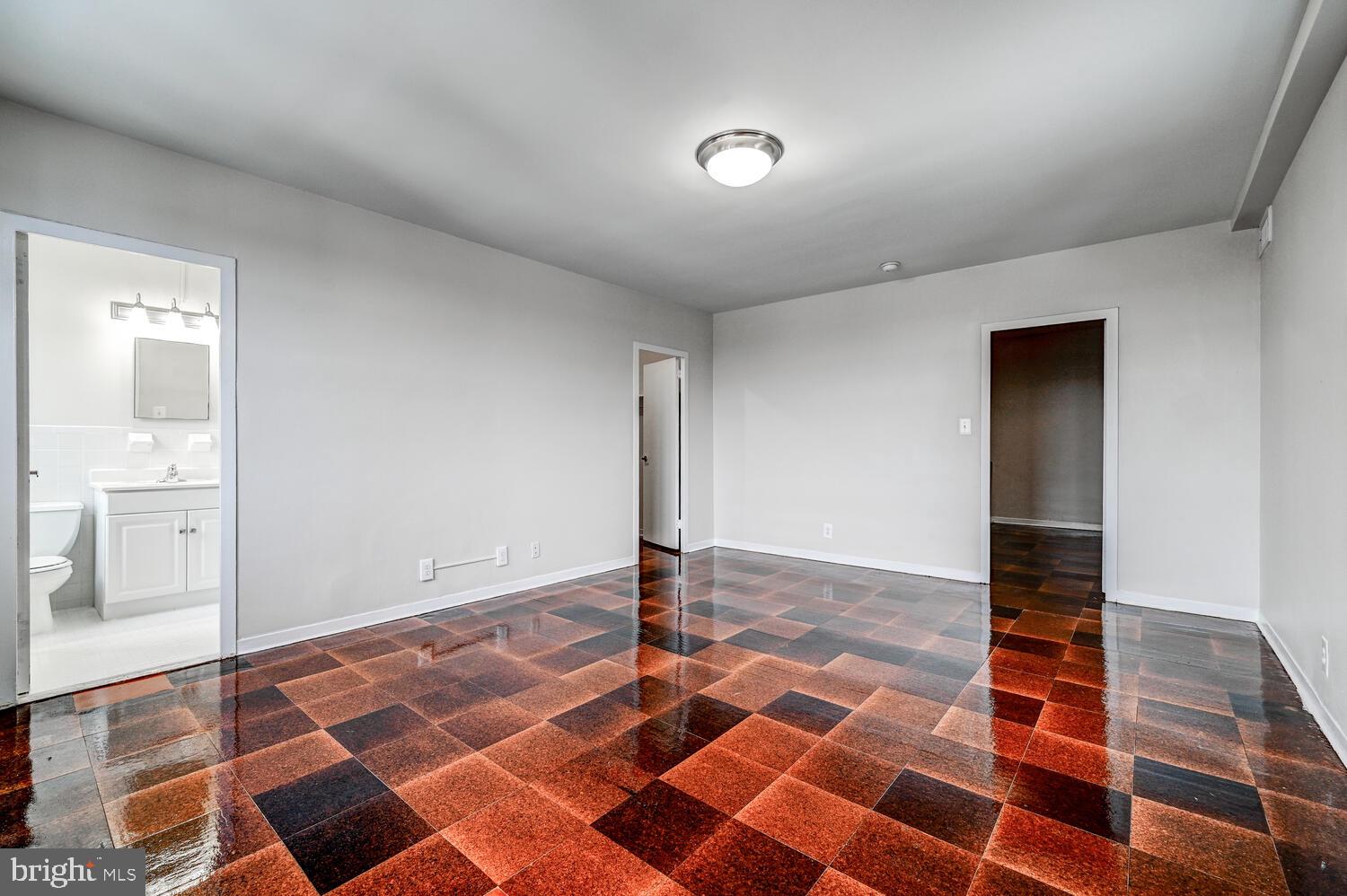 TUSCANY-CANTERBURY - Residential Lease