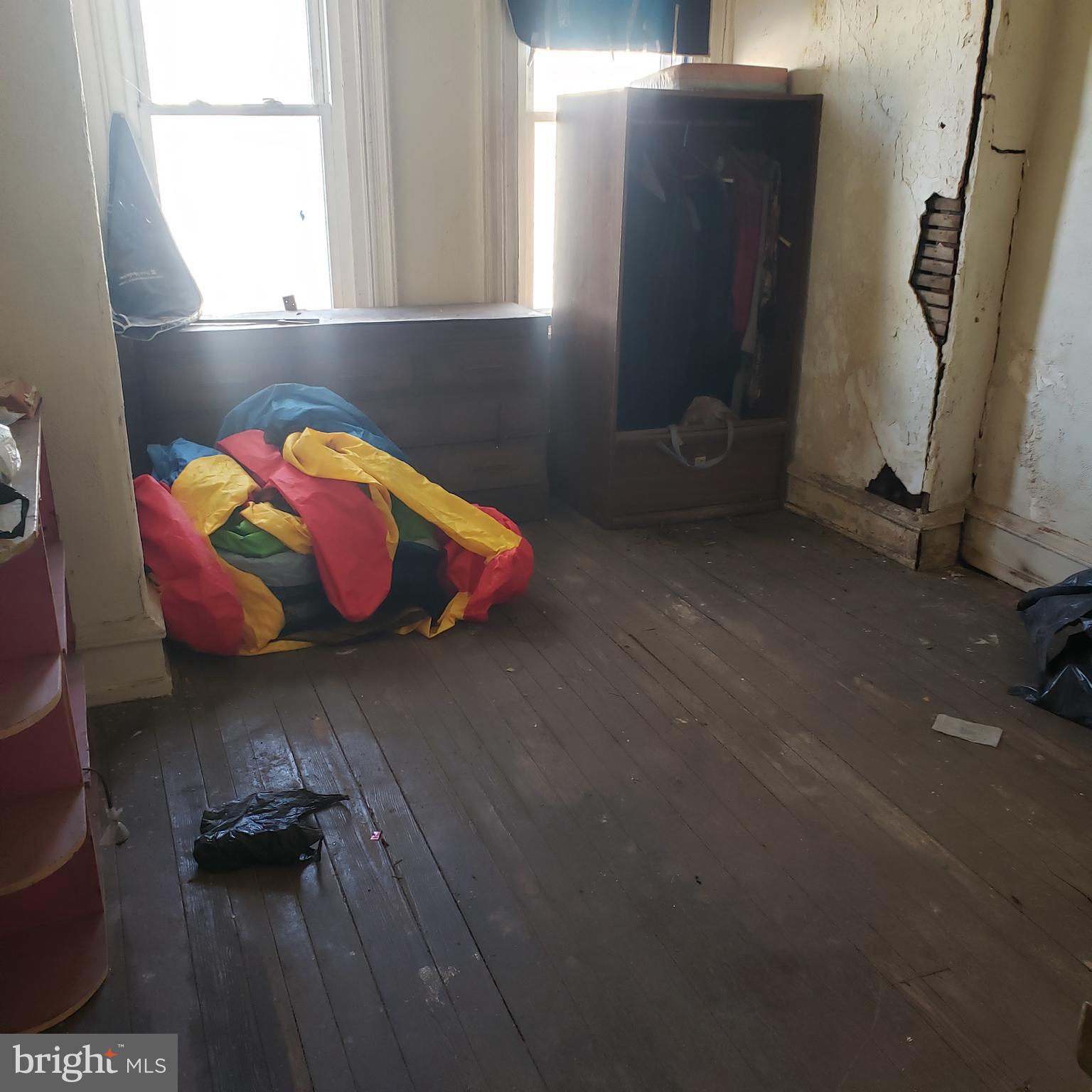 WEST PHILADELPHIA - Residential