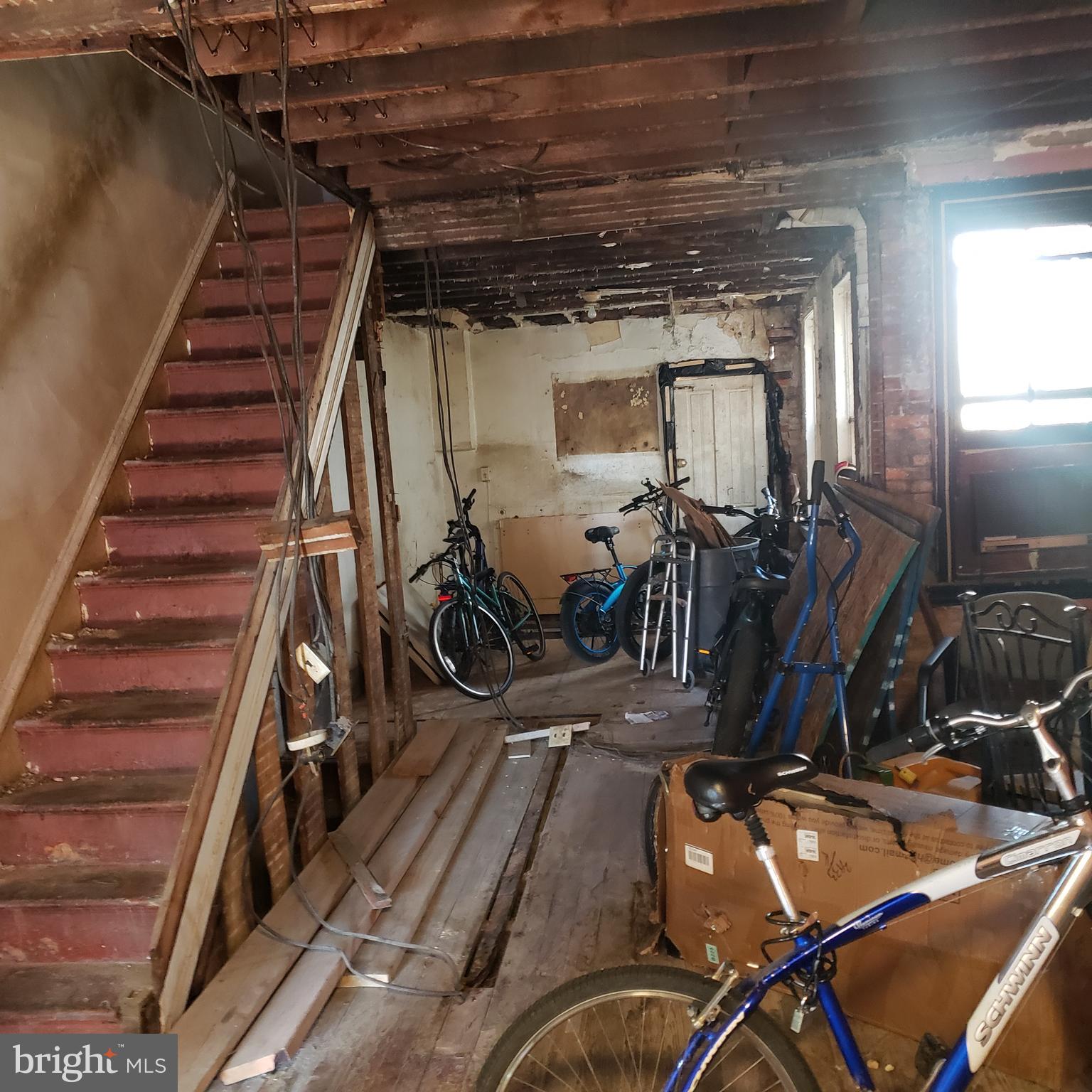 WEST PHILADELPHIA - Residential