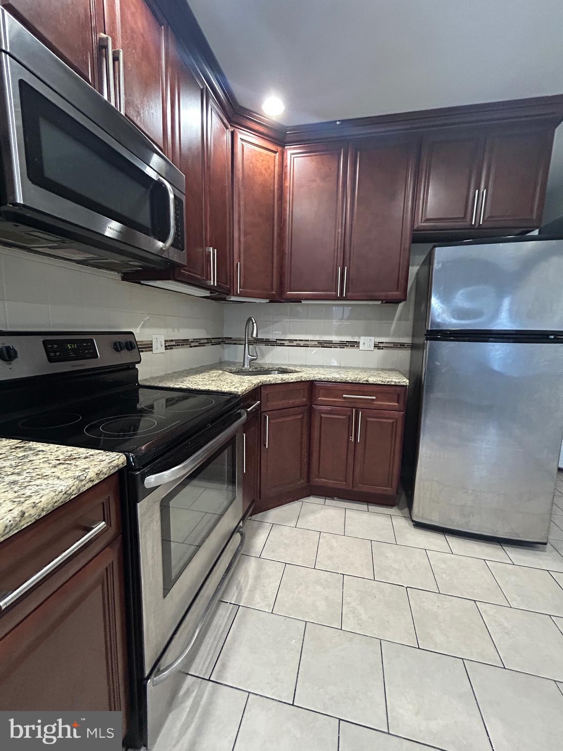 PHILADELPHIA - Residential Lease