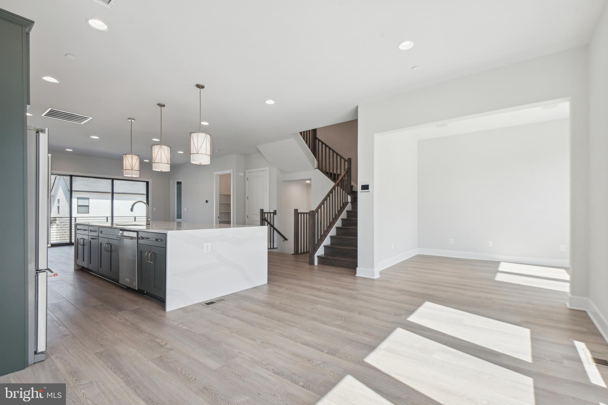 AMALYN - Residential