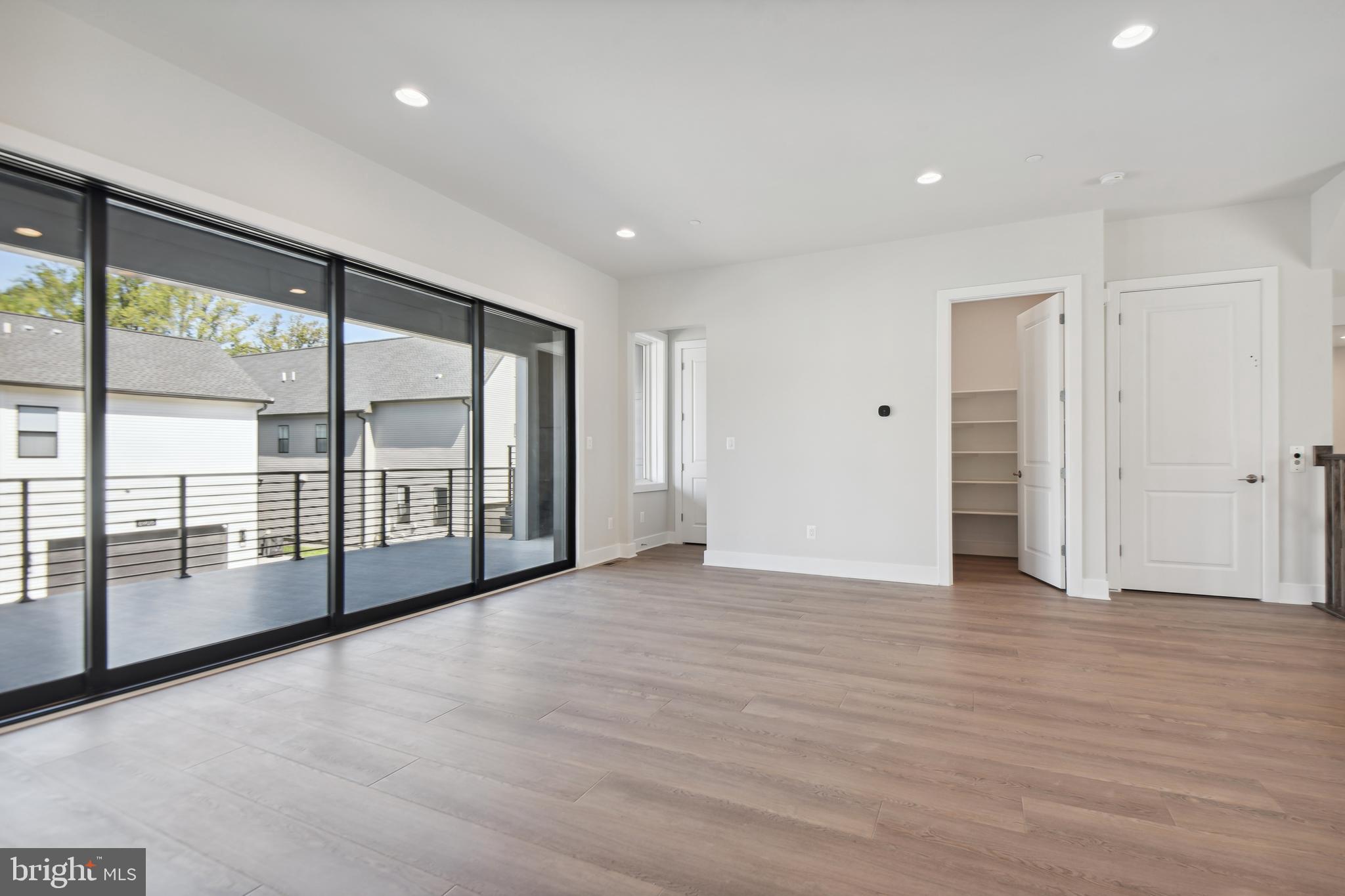 AMALYN - Residential