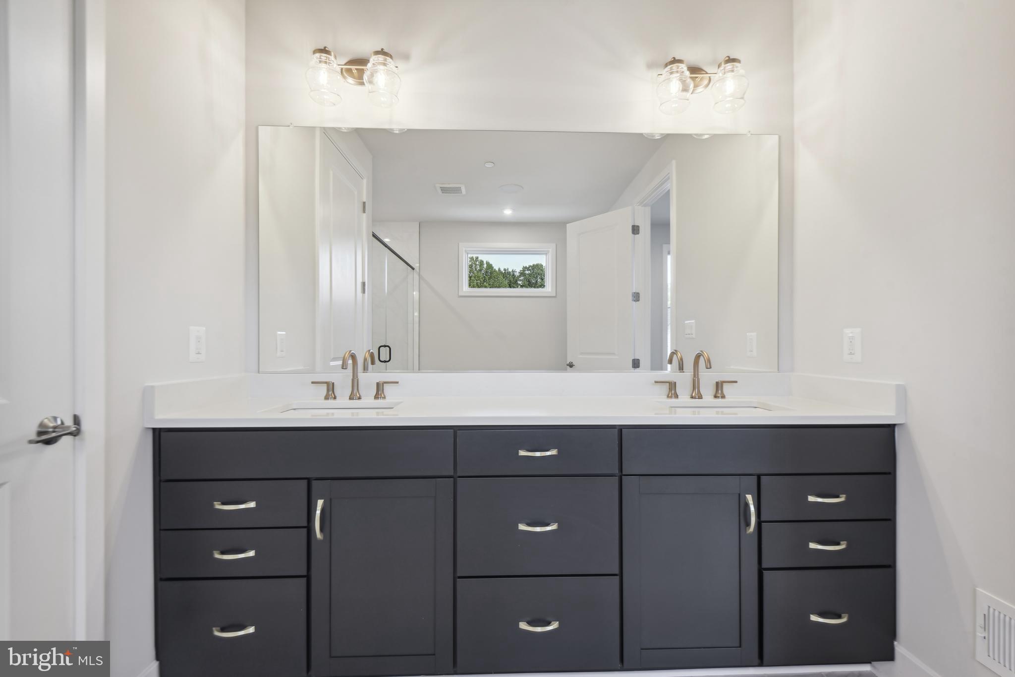 AMALYN - Residential