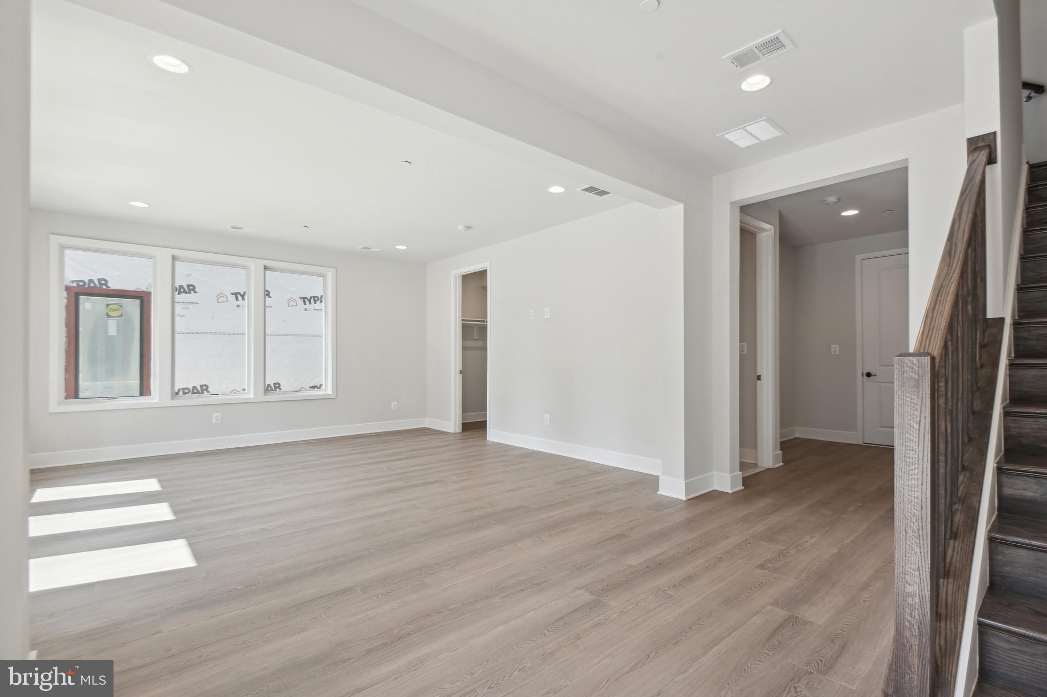 AMALYN - Residential