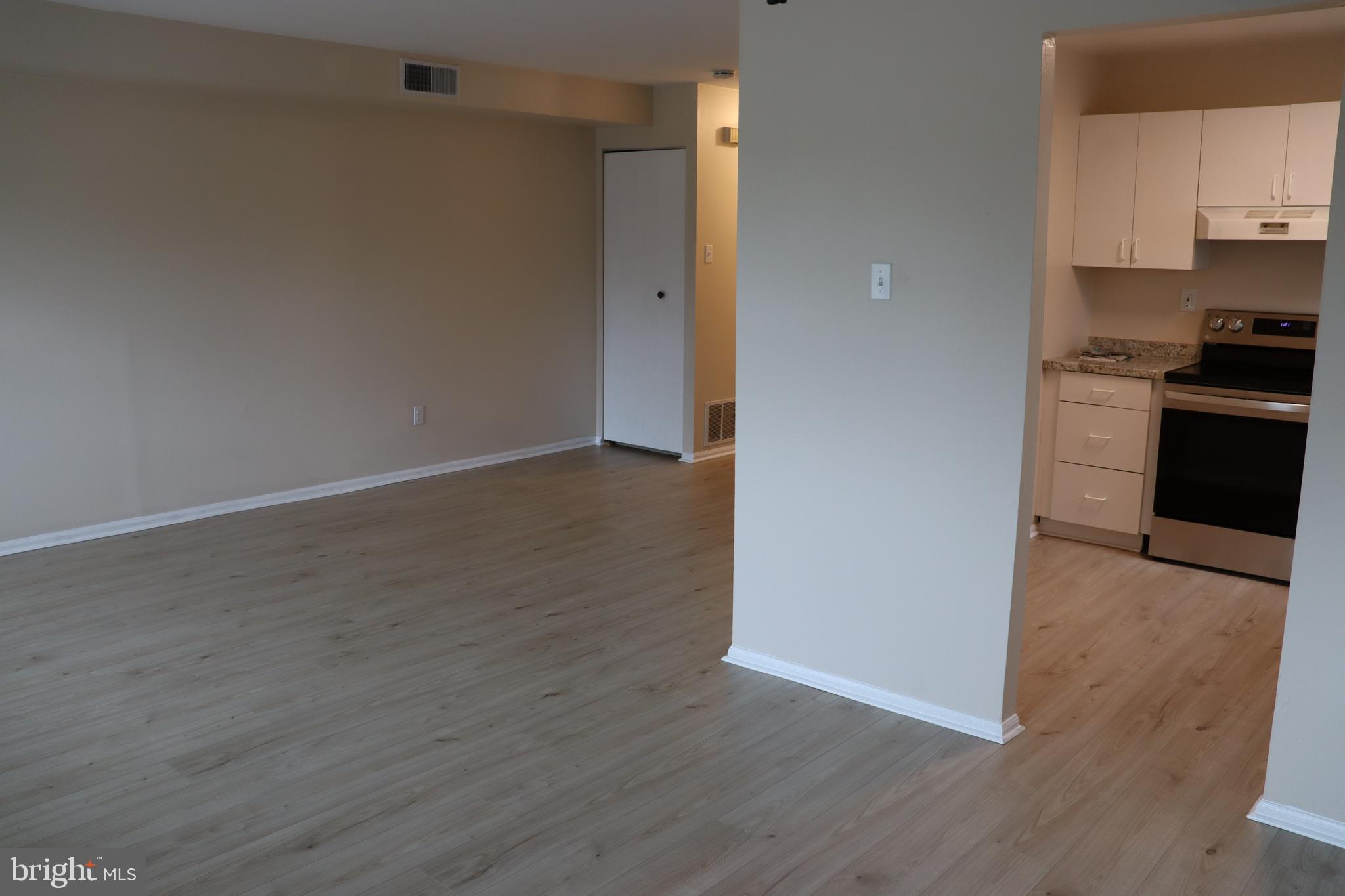 LAFAYETTE HILL - Residential Lease
