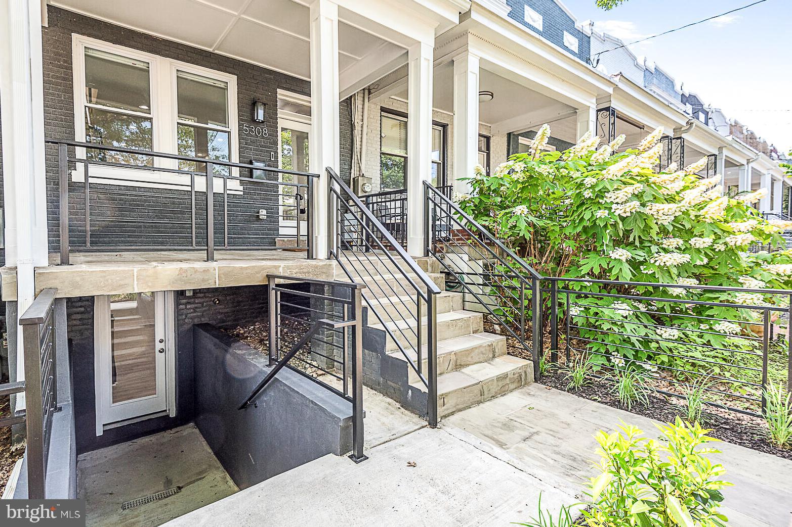 5308 5TH NW