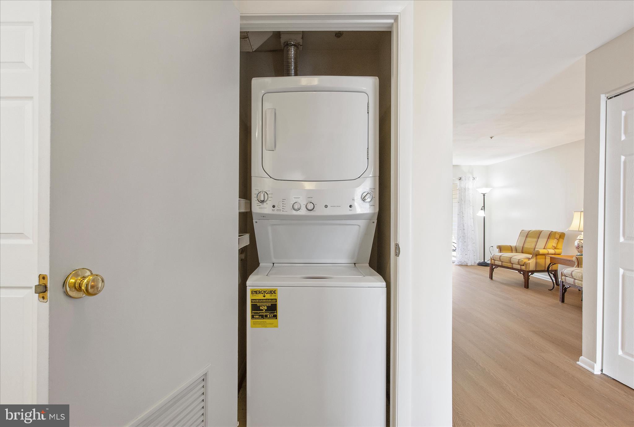 ANNAPOLIS OVERLOOK - Residential