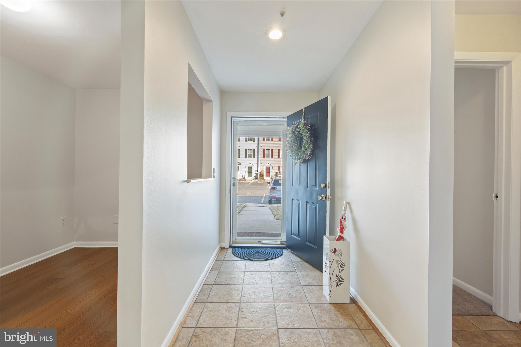 ANNAPOLIS OVERLOOK - Residential