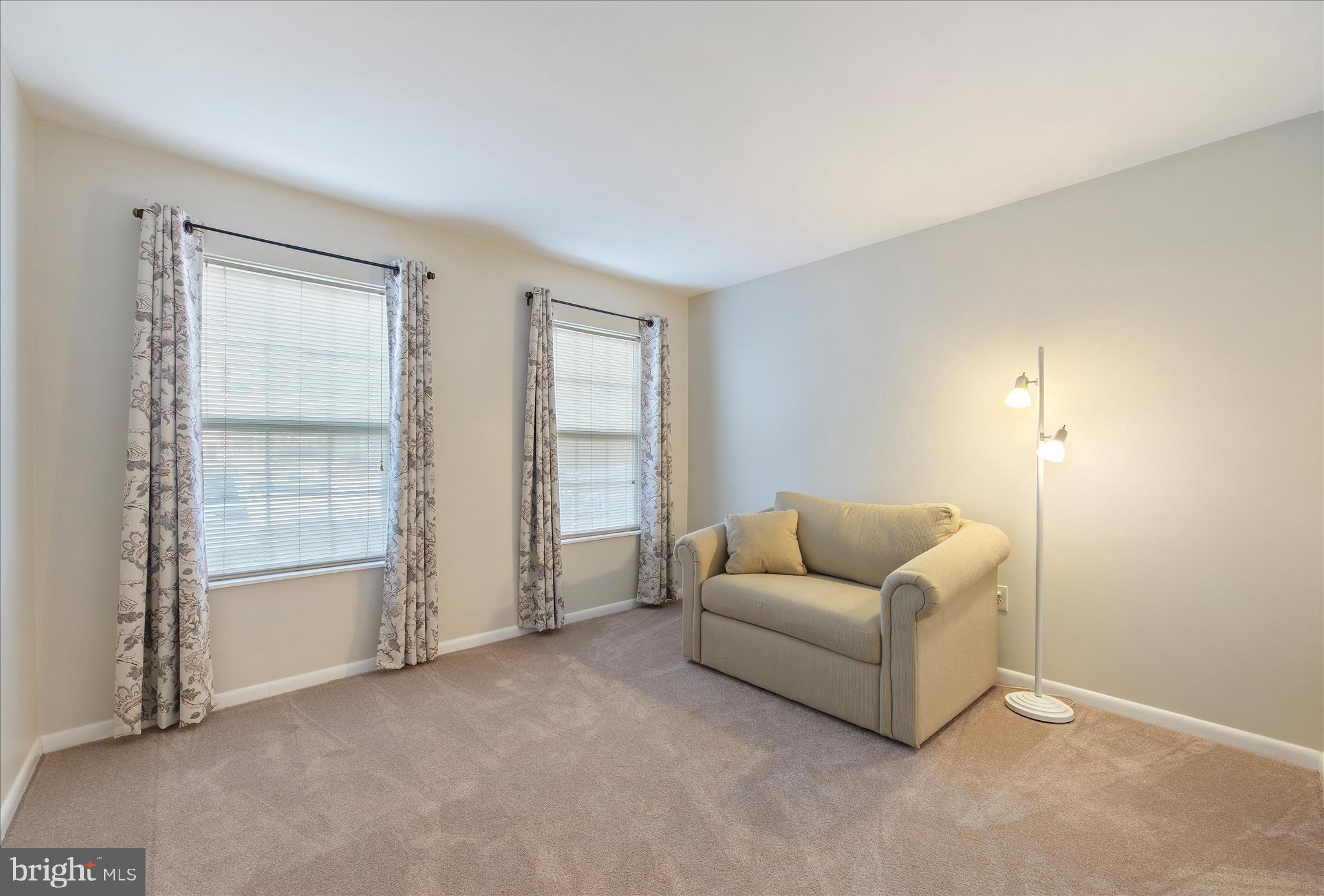 ANNAPOLIS OVERLOOK - Residential