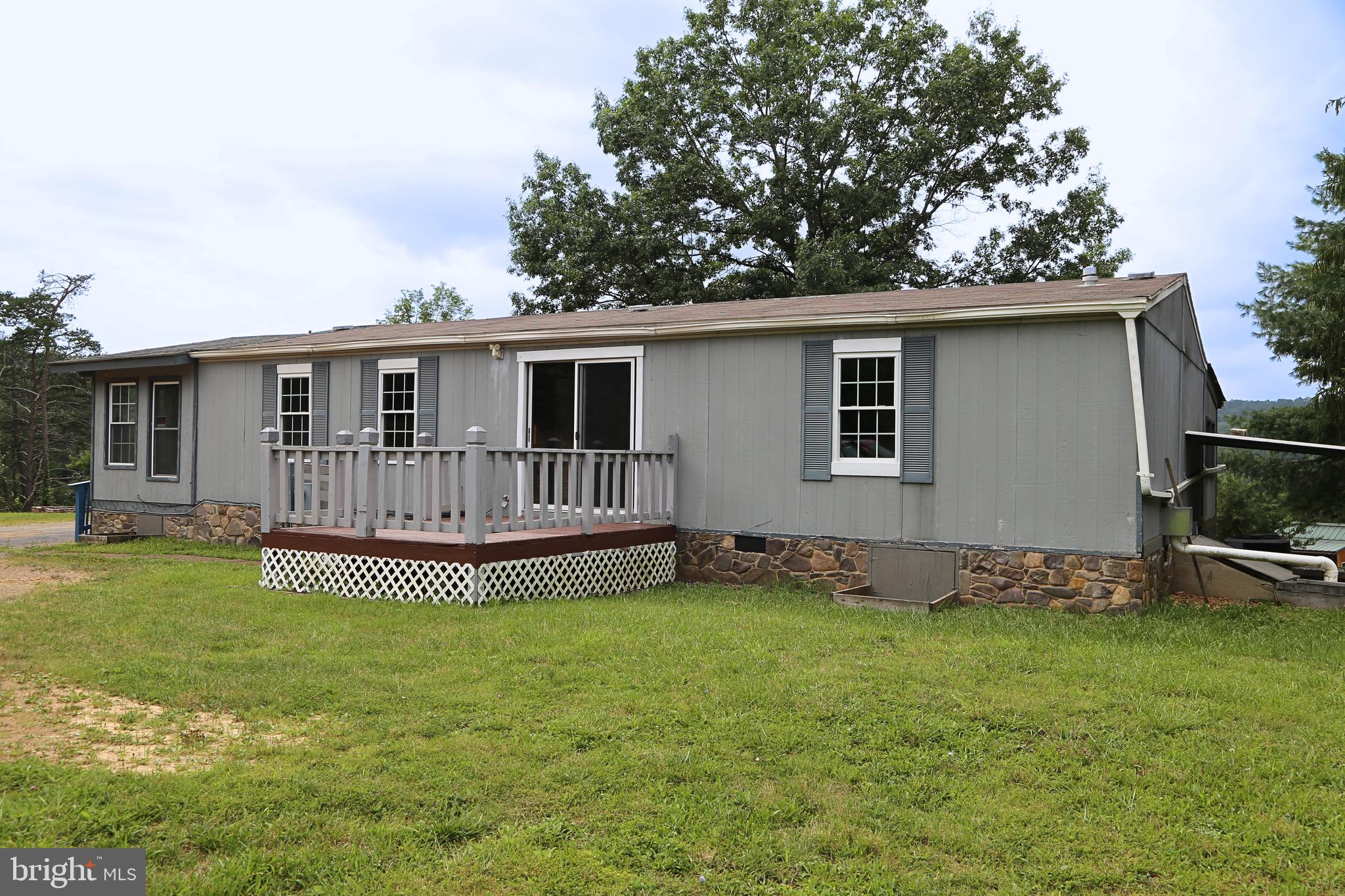 MATHIAS EST - Residential