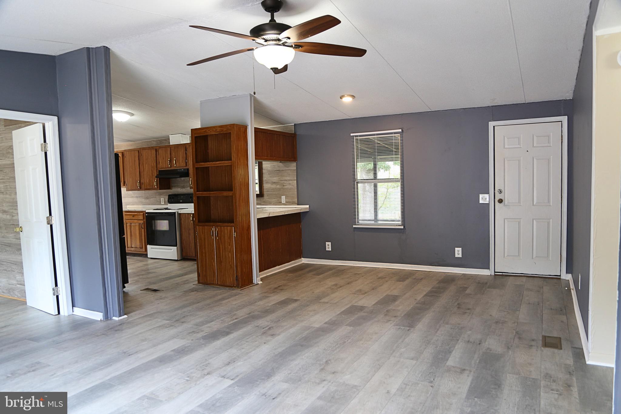 MATHIAS EST - Residential