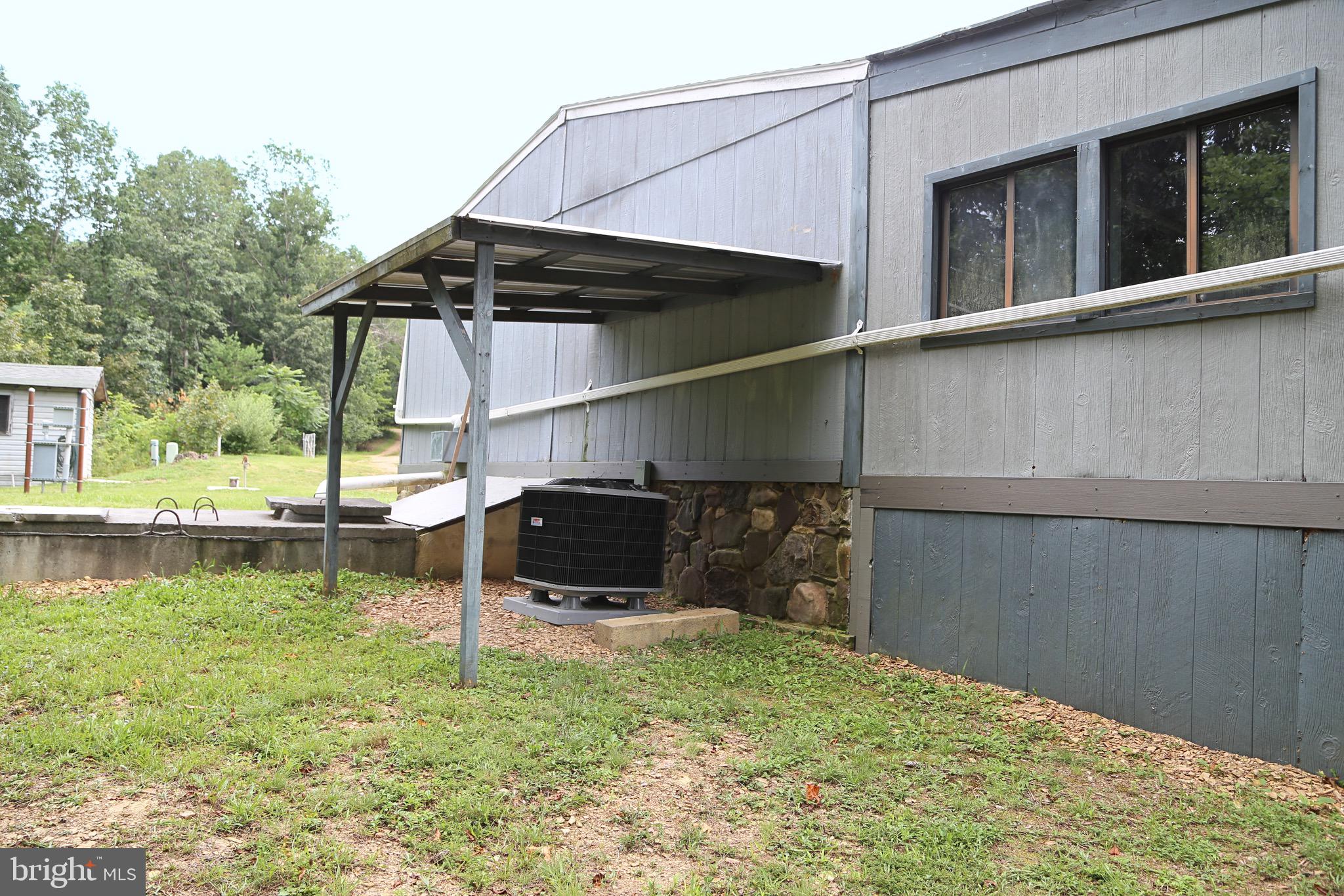 MATHIAS EST - Residential