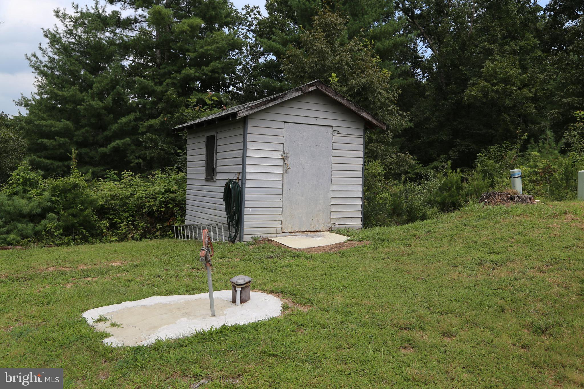 MATHIAS EST - Residential