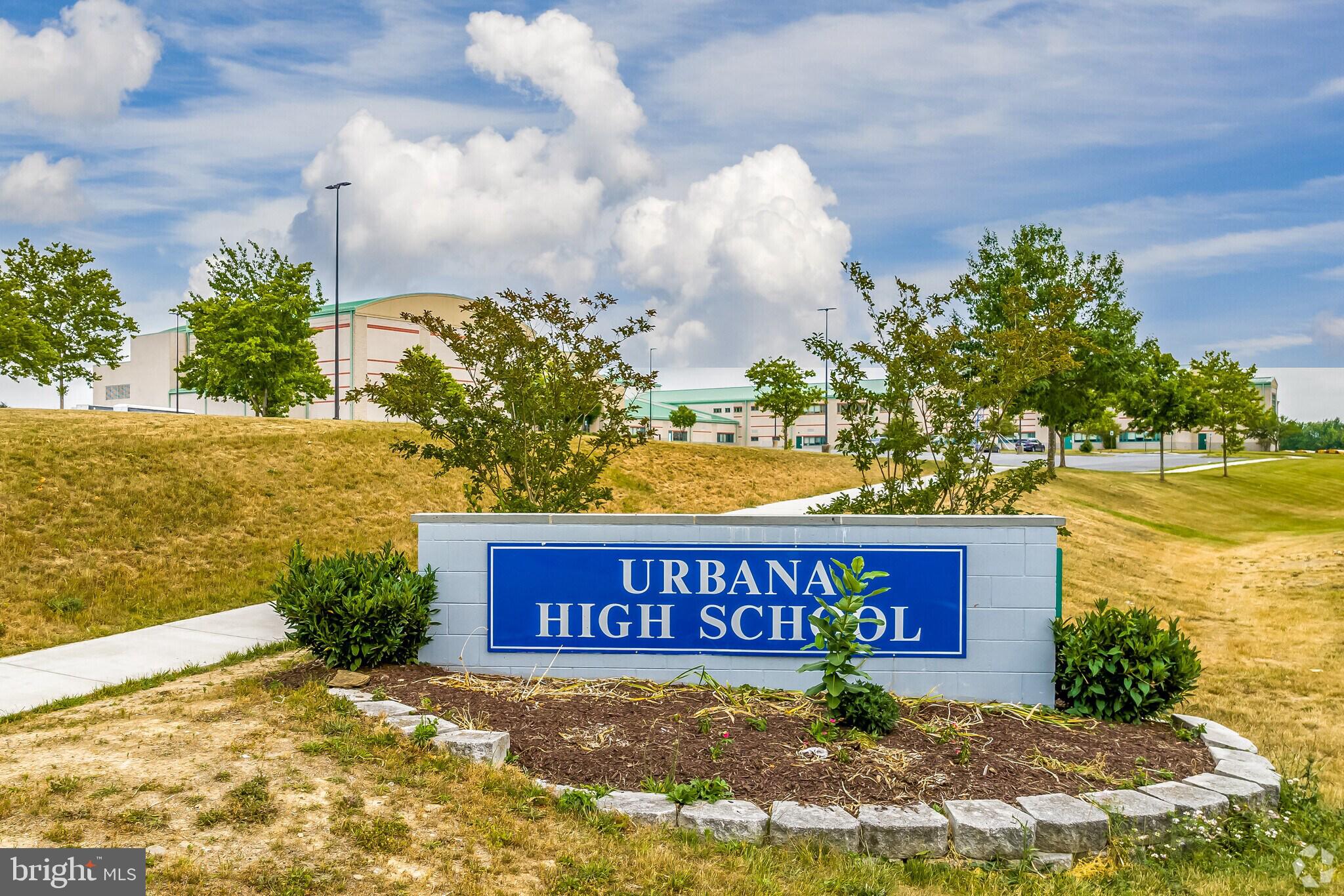 VILLAGES OF URBANA - Residential