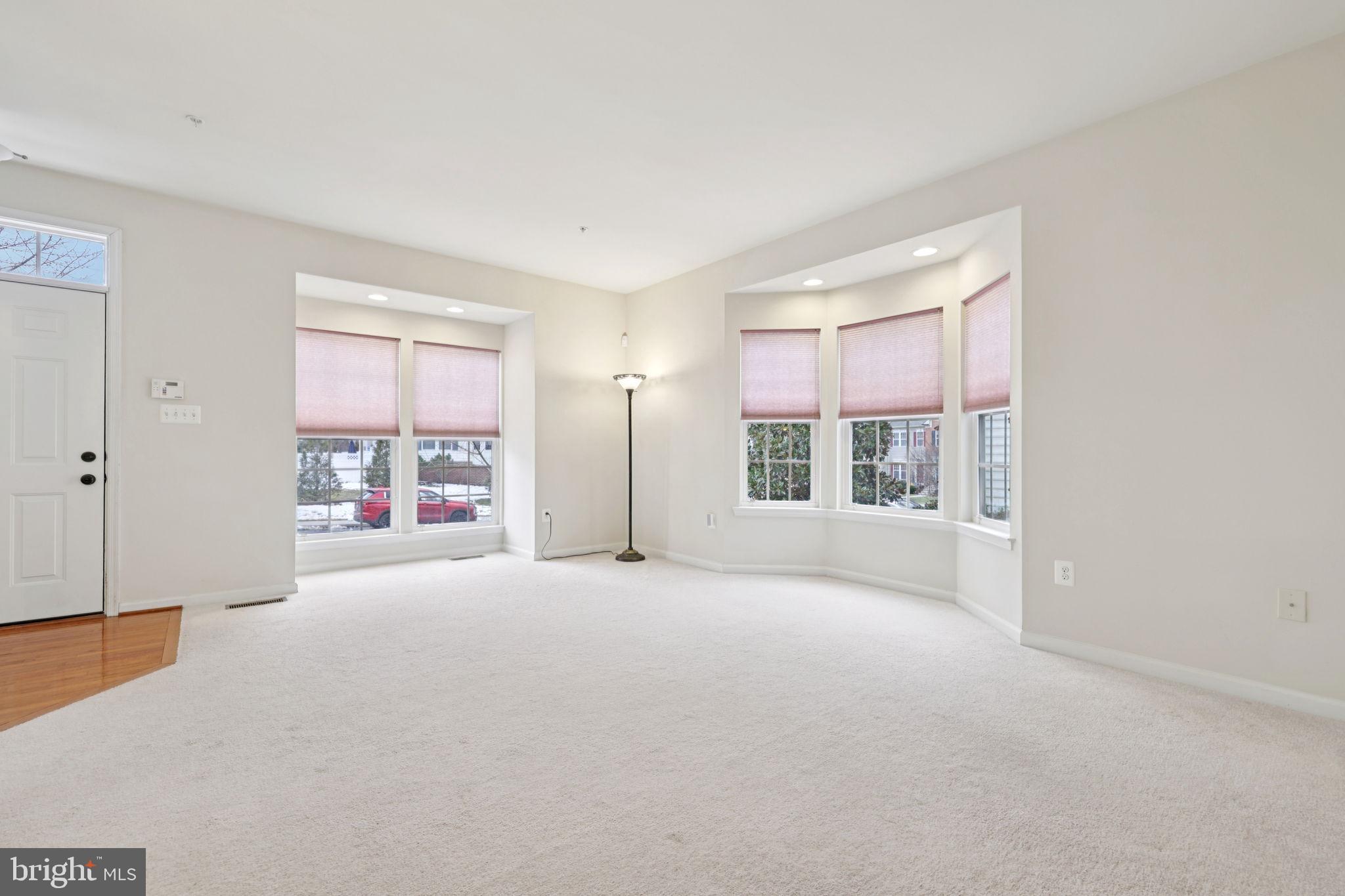 VILLAGES OF URBANA - Residential