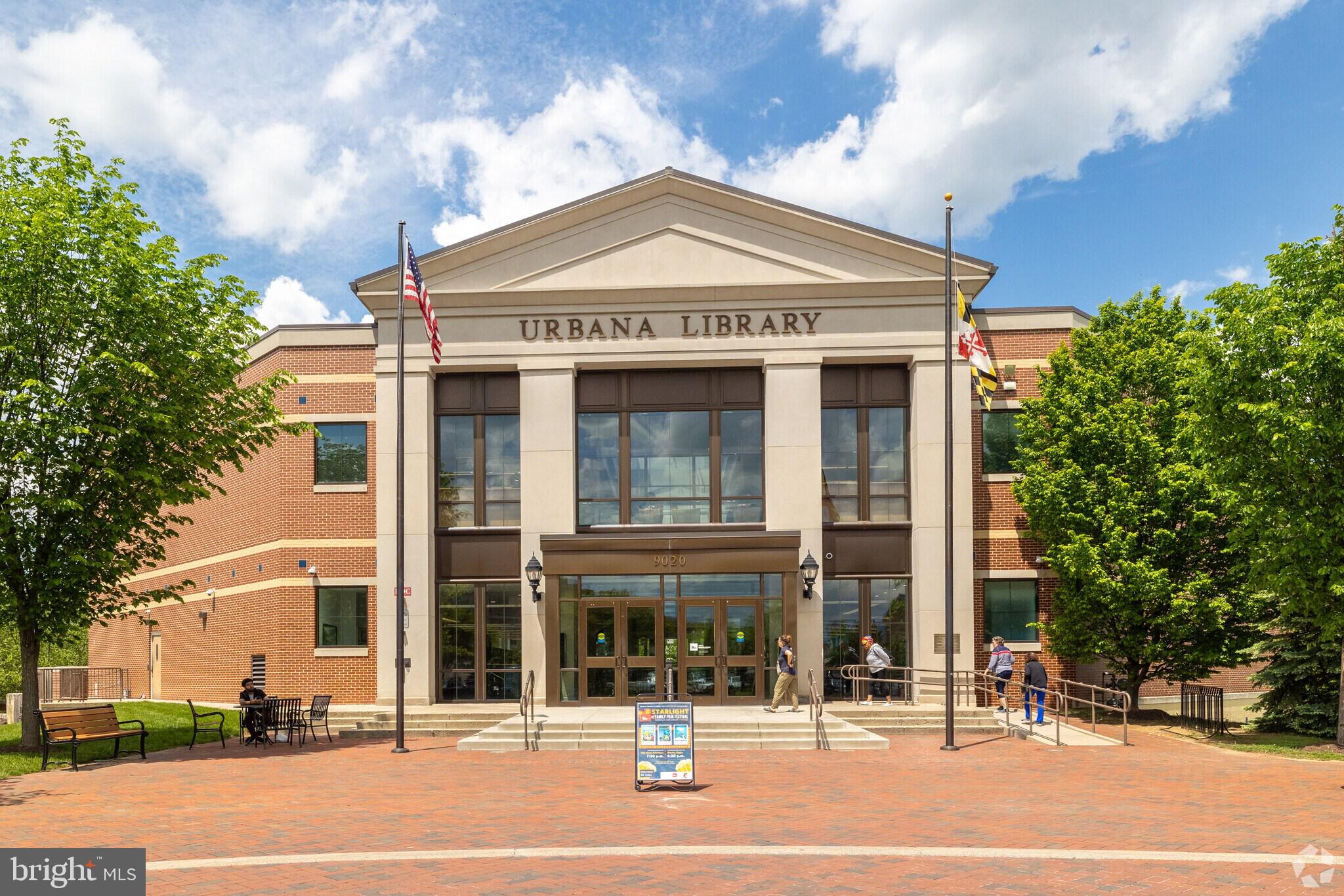 VILLAGES OF URBANA - Residential