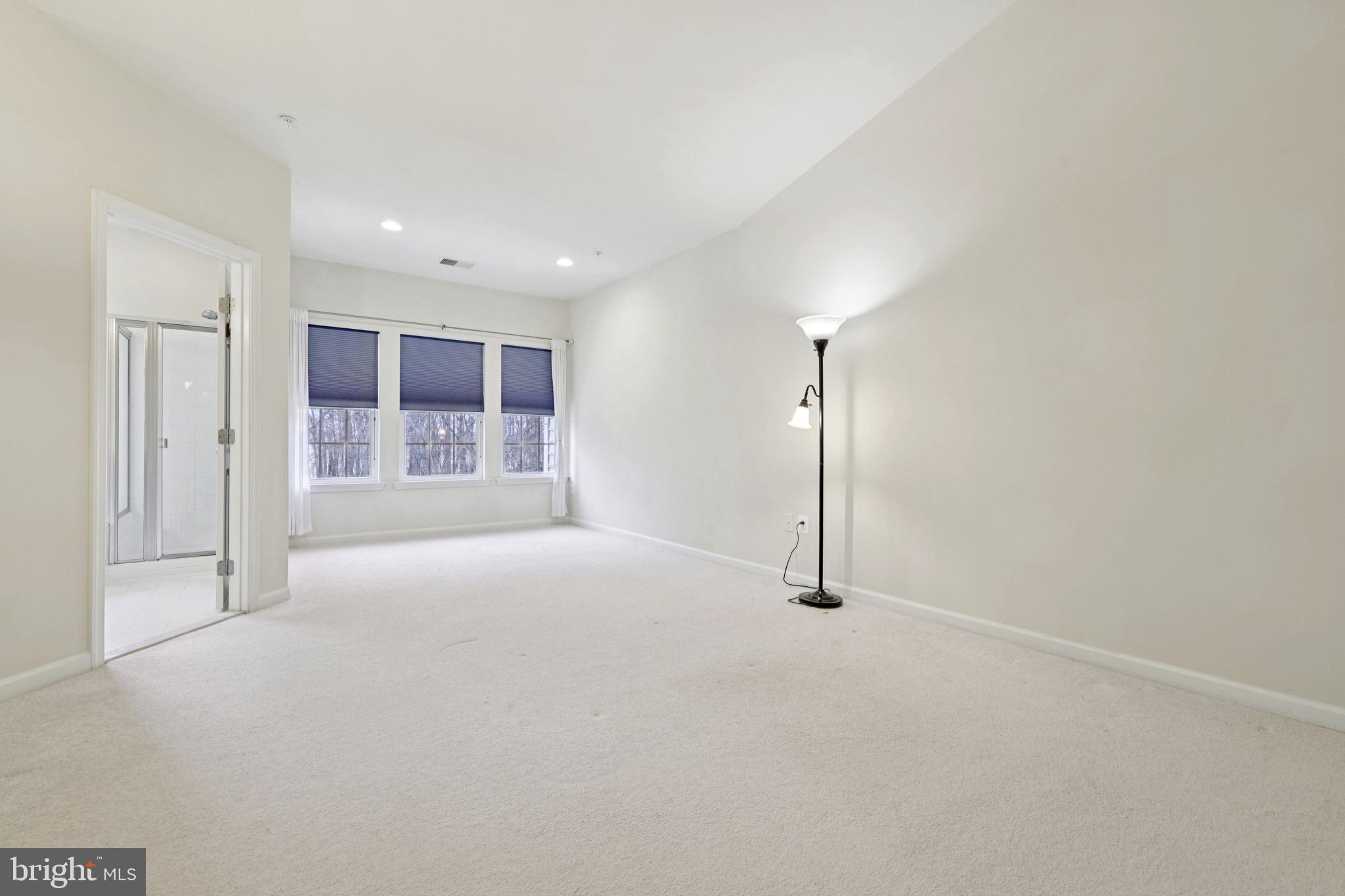 VILLAGES OF URBANA - Residential