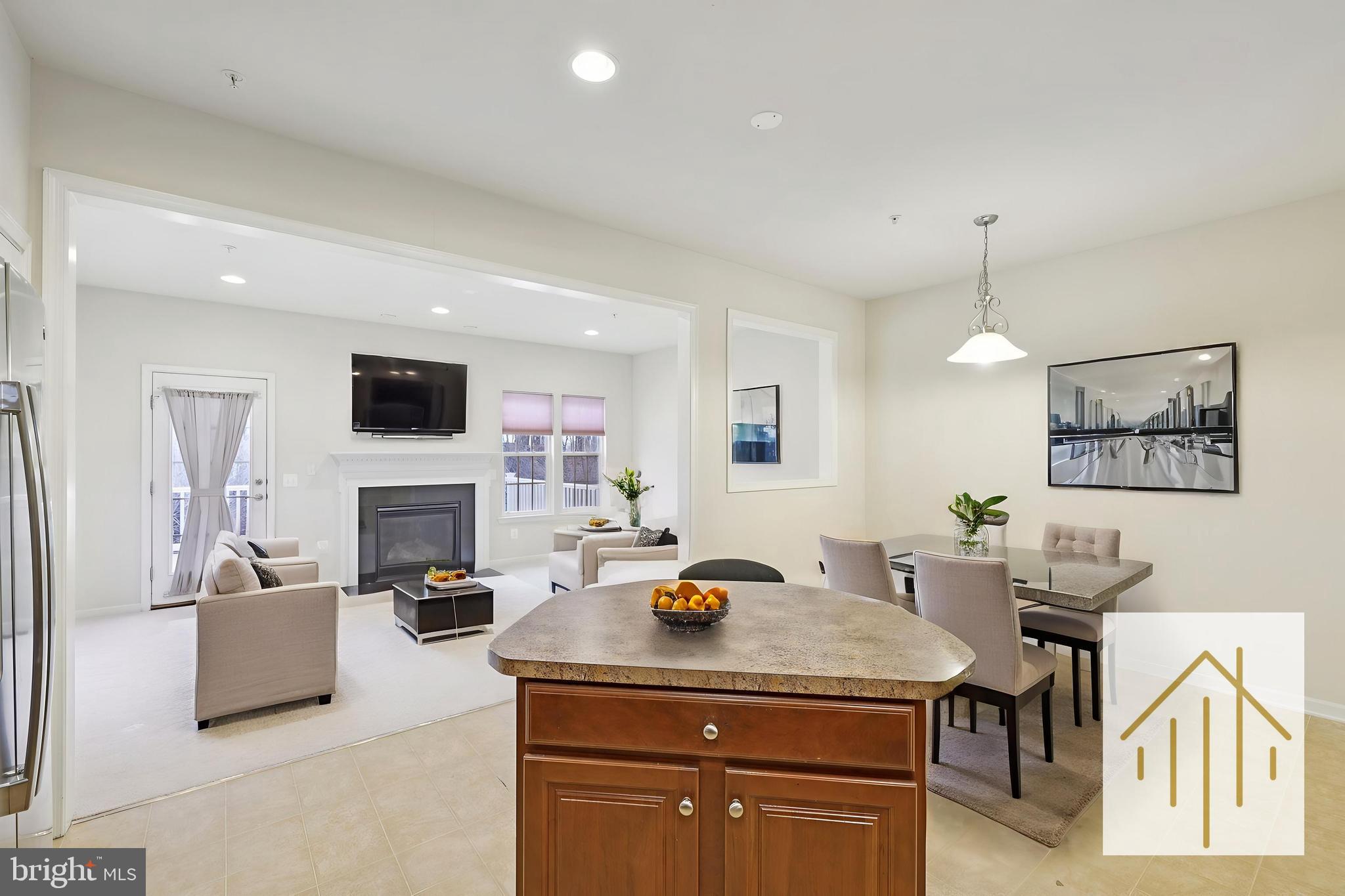 VILLAGES OF URBANA - Residential