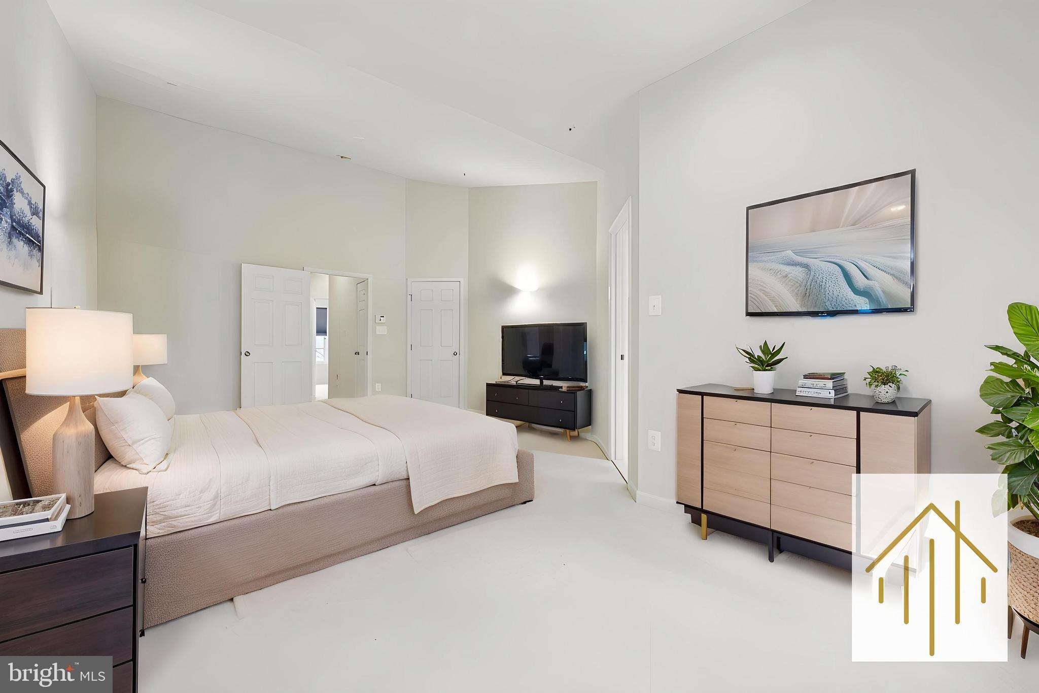 VILLAGES OF URBANA - Residential