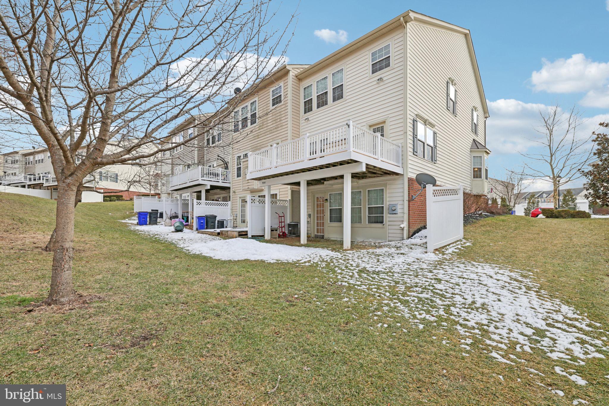 VILLAGES OF URBANA - Residential