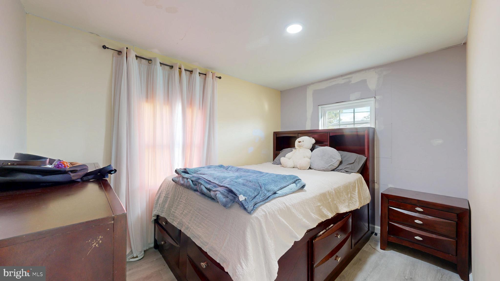 BAY CITY - Residential