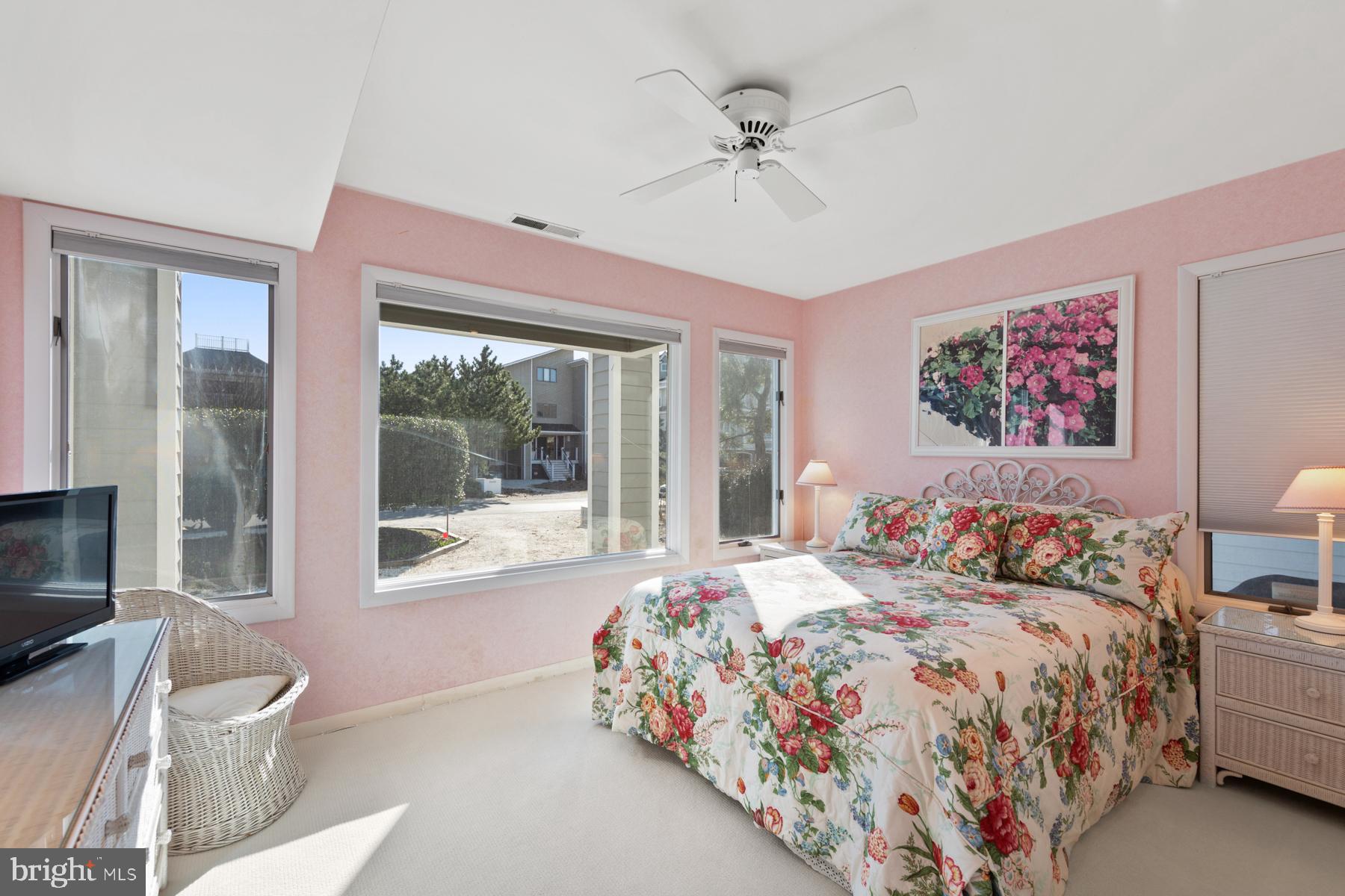 GULLS NEST - Residential