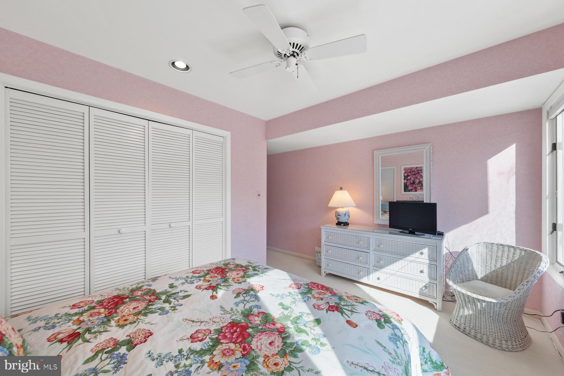 GULLS NEST - Residential