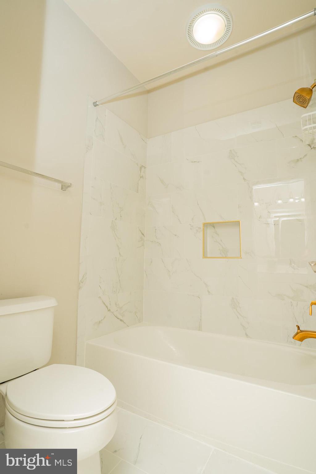 WINDSONG-PLAT 1> - Residential