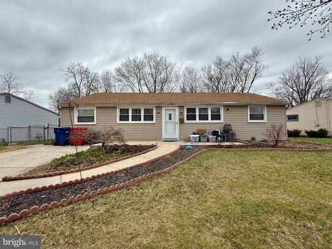 Homes For Sale - 604 Tait Road<br/> SOMERDALE, NJ 08083