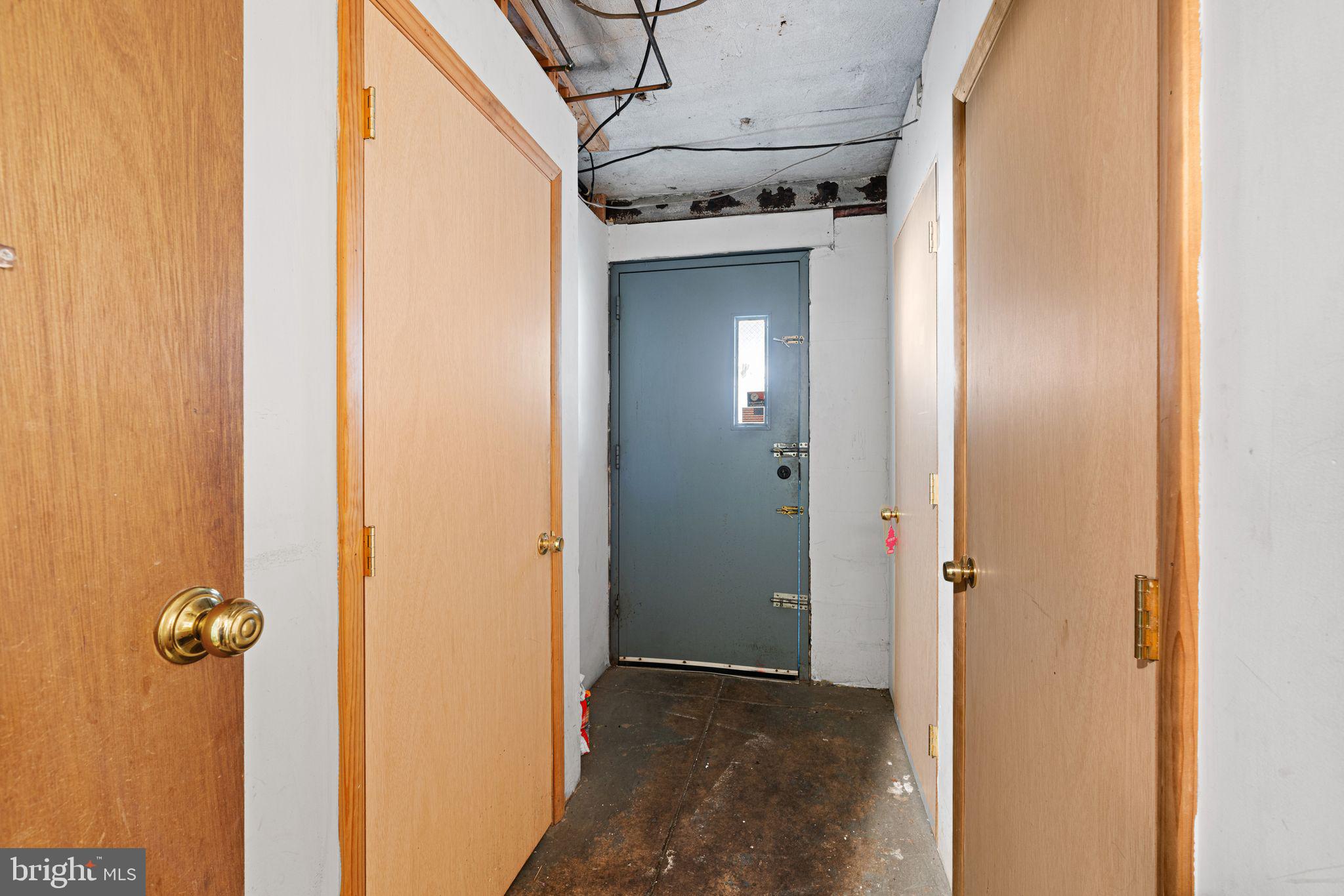 MAYFAIR - Residential