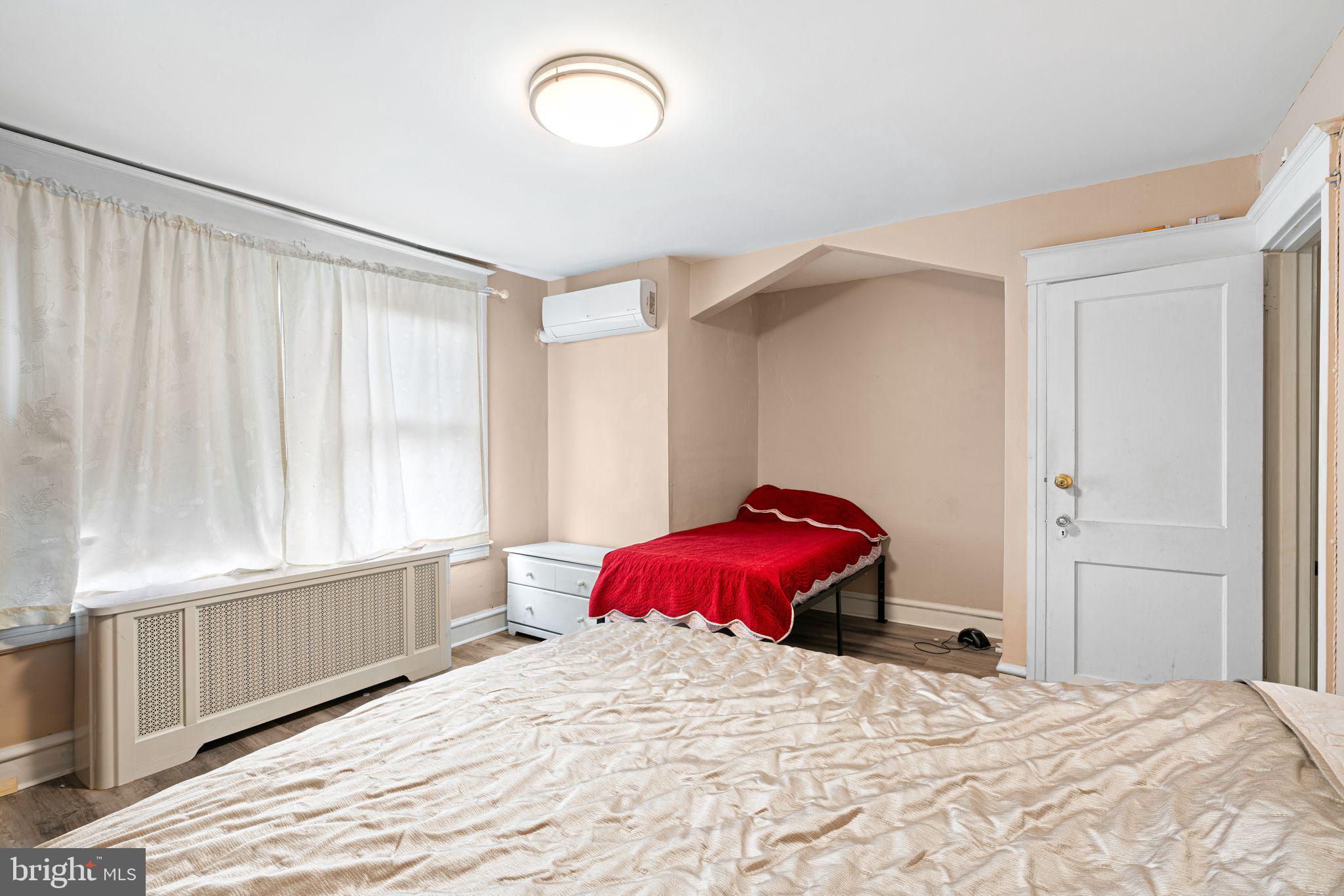 MAYFAIR - Residential