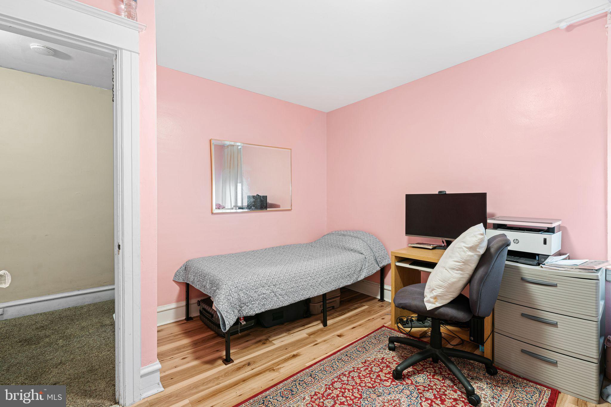 MAYFAIR - Residential