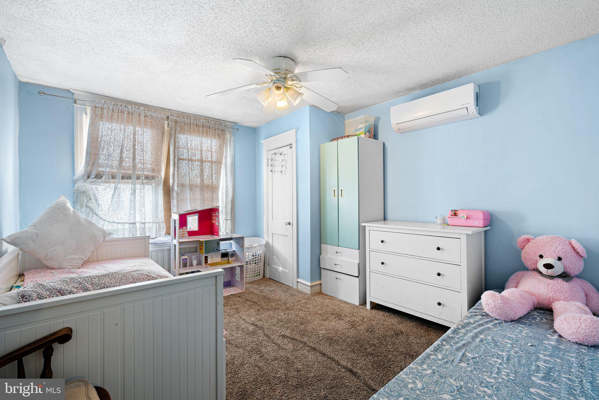 MAYFAIR - Residential