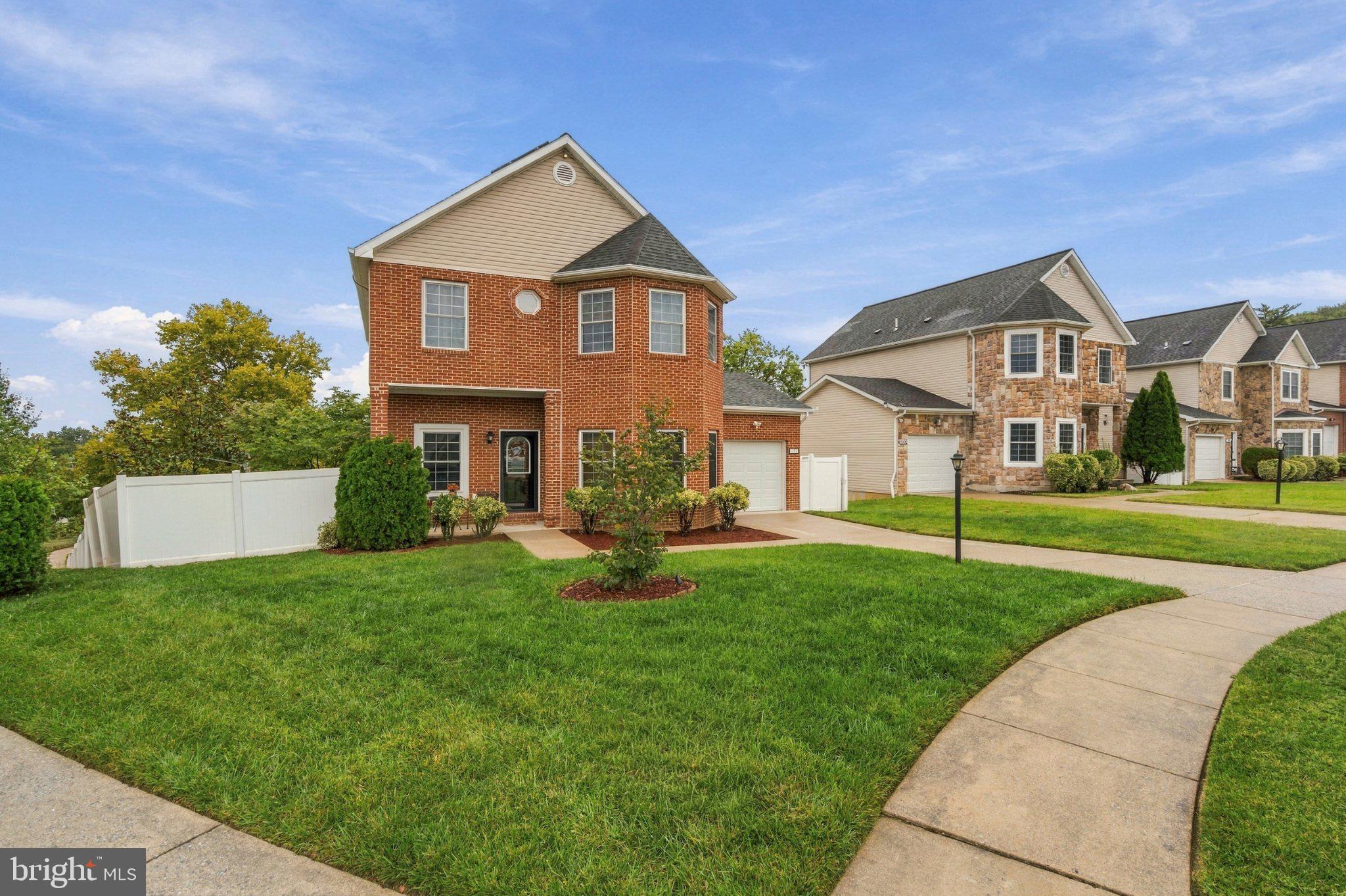 1990 RETTA GILLIAM COURT SE