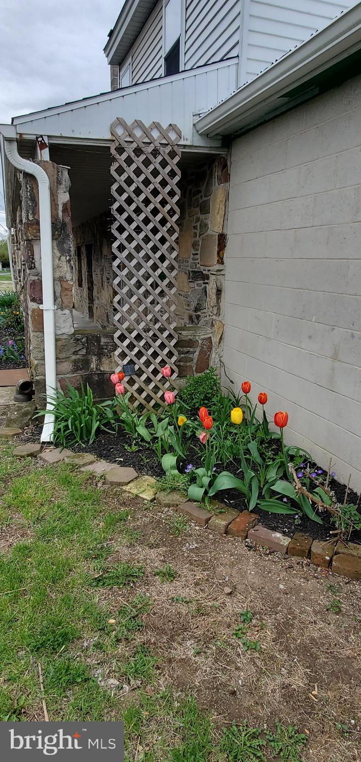 YORK SPRINGS - Residential